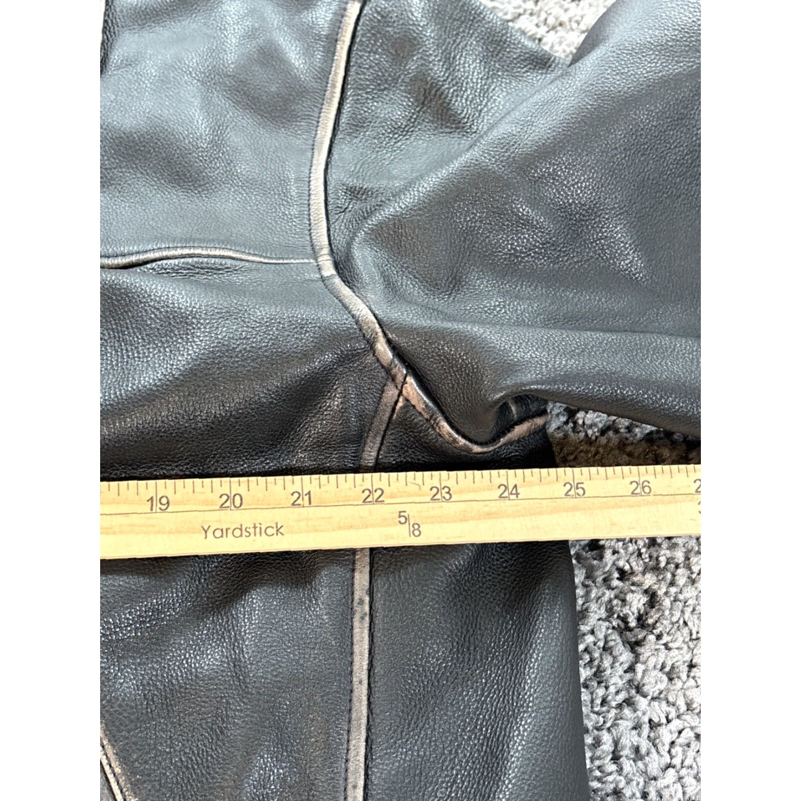 Vintage VINTAGE Cinch Leather Jacket XL Black Bomber Jacket Pockets 80s 90s Cowboy Biker Unisex Adults Full Zip Weathergear All Seasons Size US XL / EU 56 / 4 - 3 Thumbnail