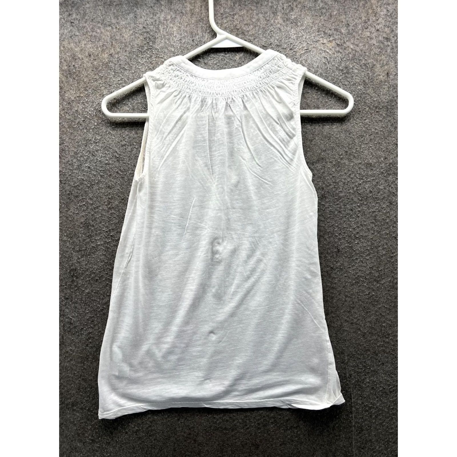Lilly Pulitzer Lilly Pulitzer Tank Top Womens XXS White Henley Sleeveless Jersey Lightweight Size XXS / US 00 / IT 34 - 7 Thumbnail