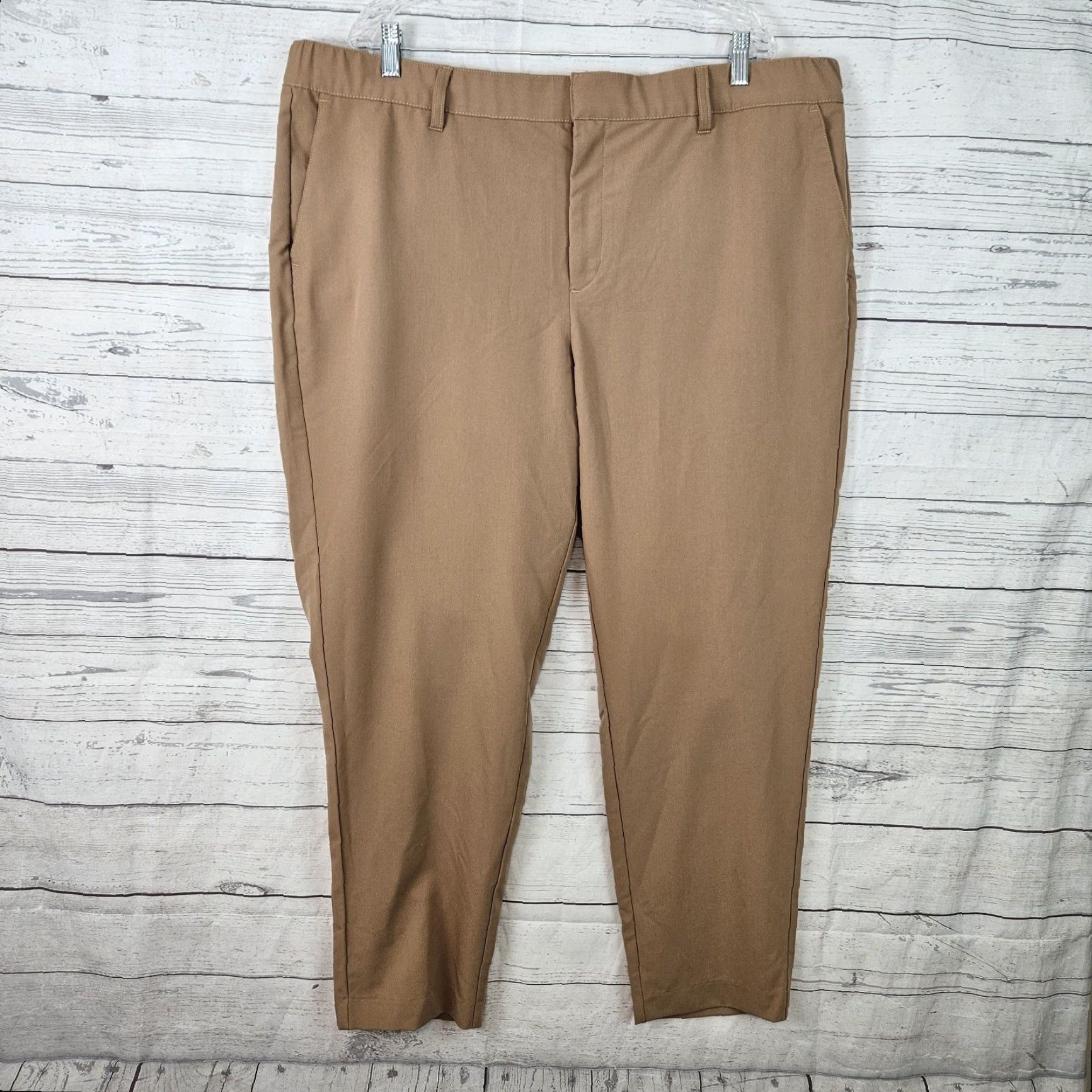 Torrid Torrid Women's Relaxed Taper City Twill Pant Sz 20R Camel Size 42" / US 20 - 2 Thumbnail
