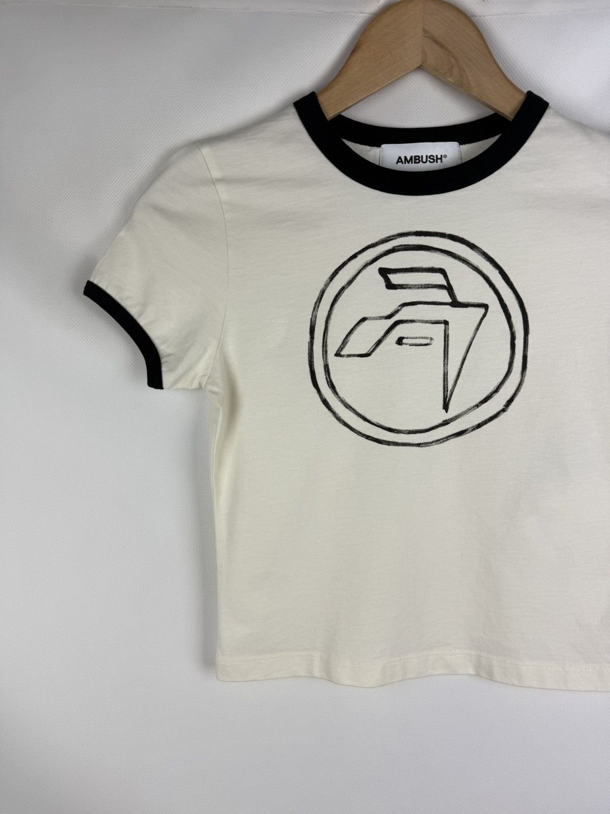 Ambush Design Ambush Hand Drawn Emblem Baby Tee Short Sleeve T Shirt Size XS / US 0-2 / IT 36-38 - 2 Thumbnail