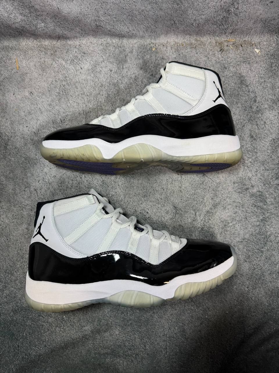 Jordan Brand Size 10.5 | Jordan 11 Concord With Box | Pre-Owned Size US 10.5 / EU 43-44 - 5 Thumbnail