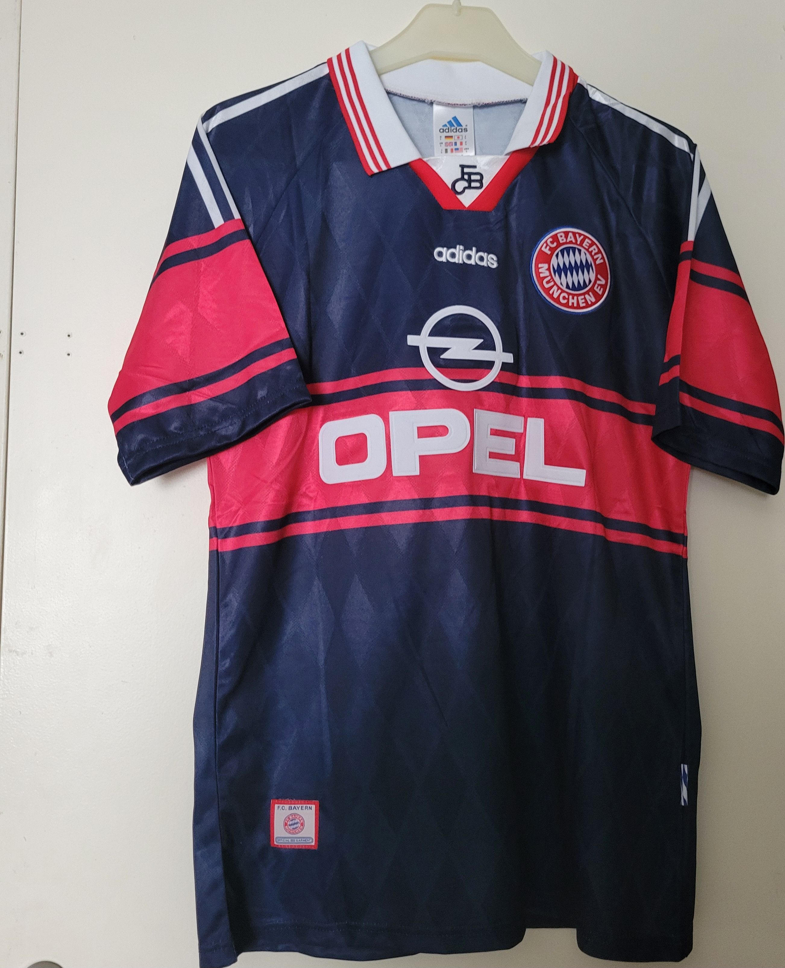 Other Bayern Munich 1997-1999 Matthäus 10 Vintage Soccer Jersey Size US L / EU 52-54 / 3 - 2 Thumbnail