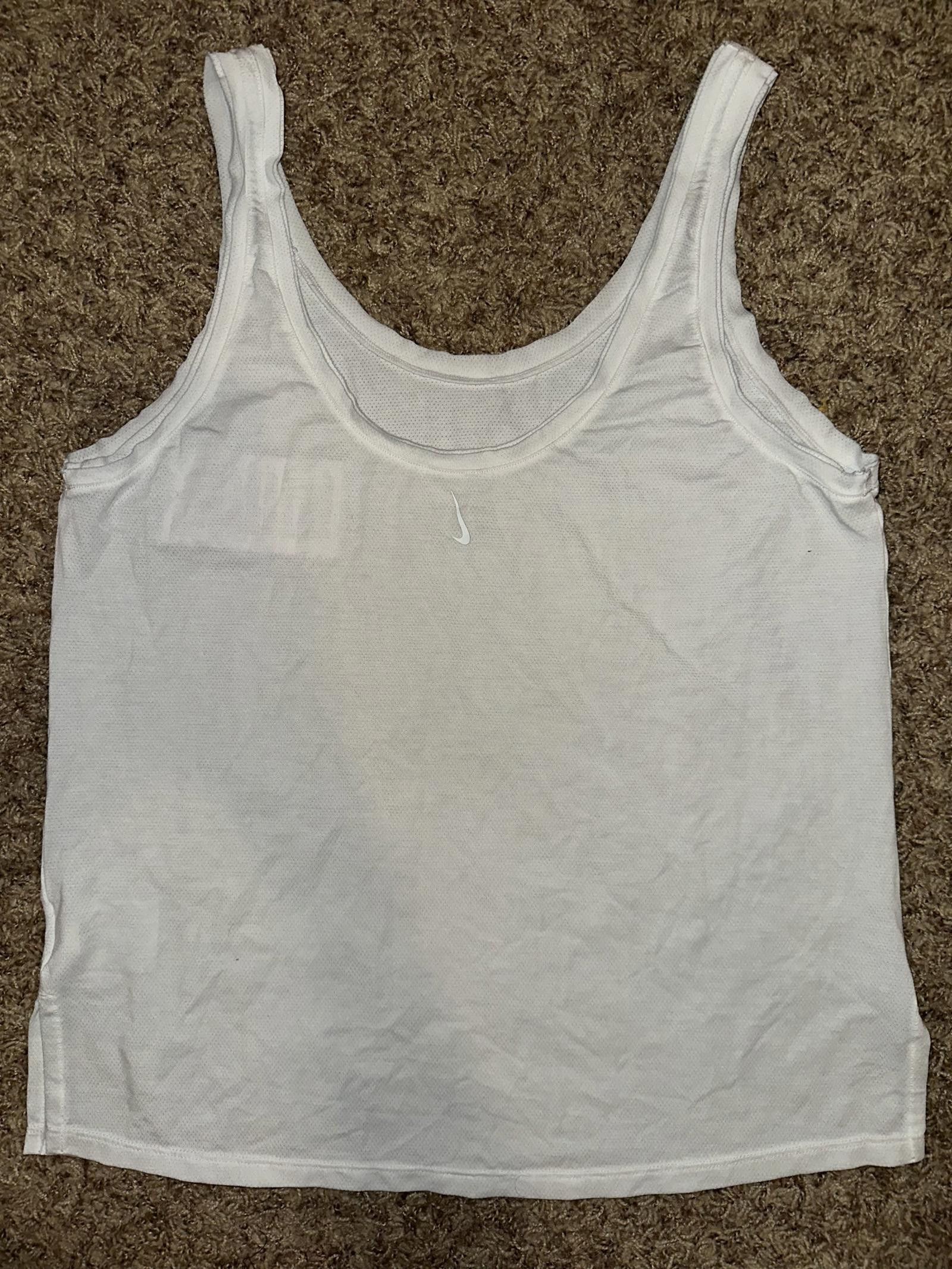 Nike Nike Women’s Yoga Luxe Garment Pin Dot Mesh Tank Top Size M / US 6-8 / IT 42-44 - 1 Thumbnail
