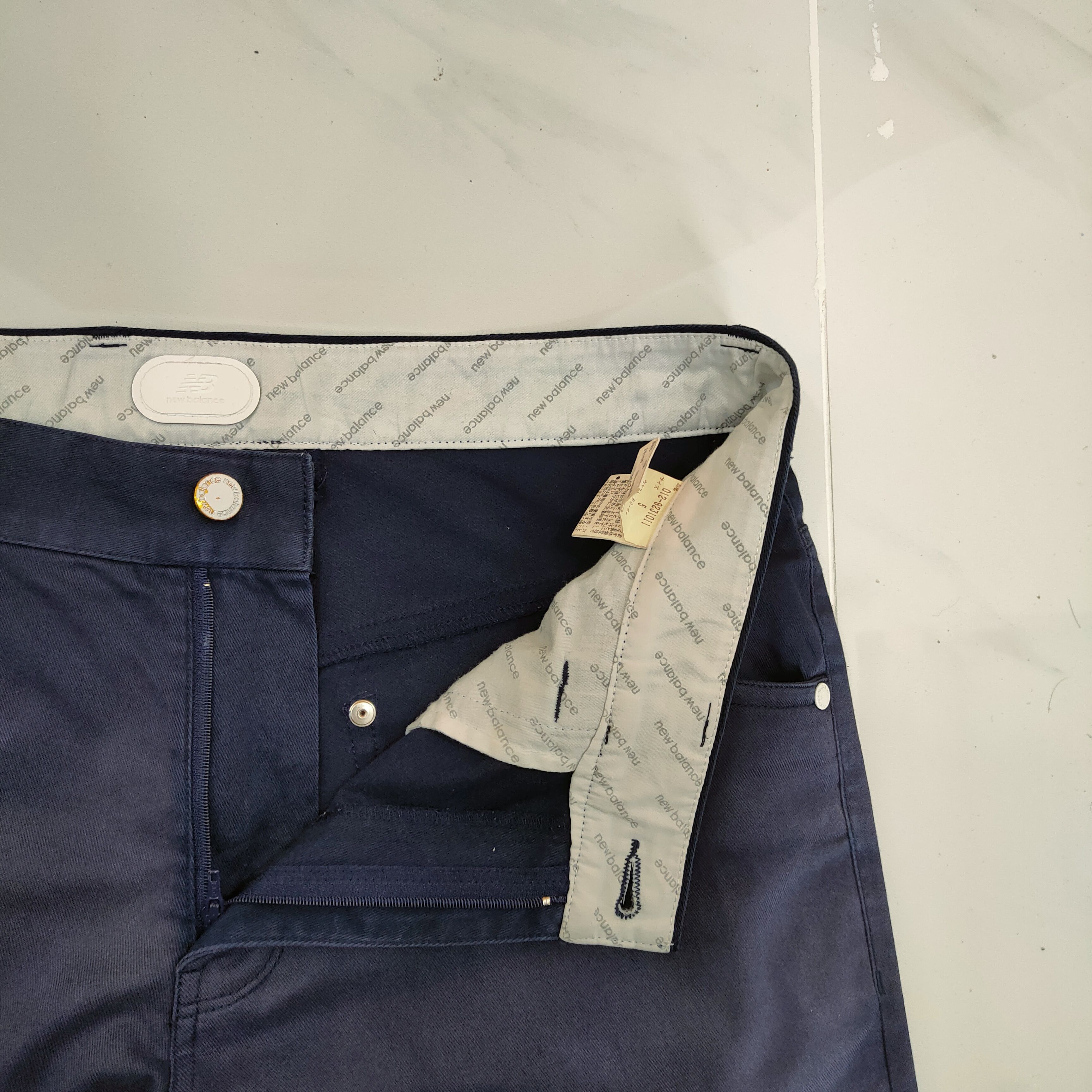 New Balance NEW BALANCE FADED DARK BLUE TROUSER CHINO PANTS Size US 34 / EU 50 - 12 Thumbnail