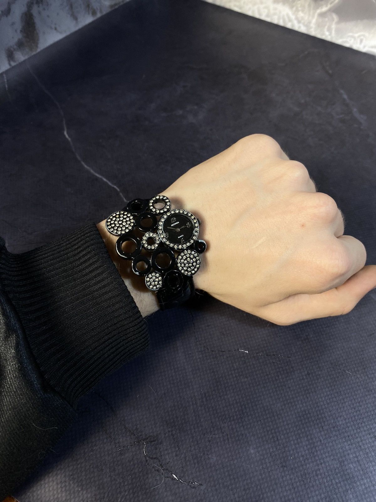 Japanese Brand Futuristic Watch with Leather Strap Japanese Brand Size ONE SIZE - 4 Thumbnail