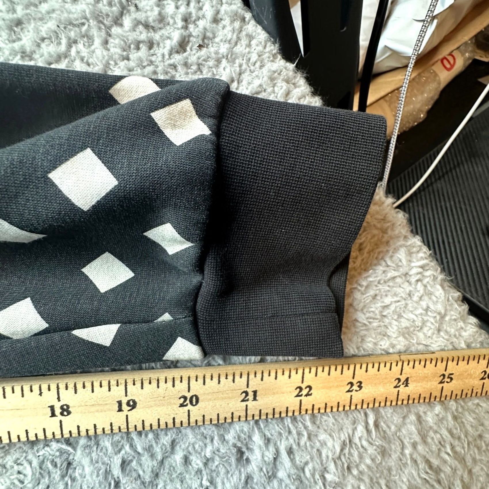 Alife Alife x Puma 3M Spell Out Crewneck Sweatshirt Mens XXL Black White Polka Dot Sweatshirt Size US XXL / EU 58 / 5 - 4 Thumbnail