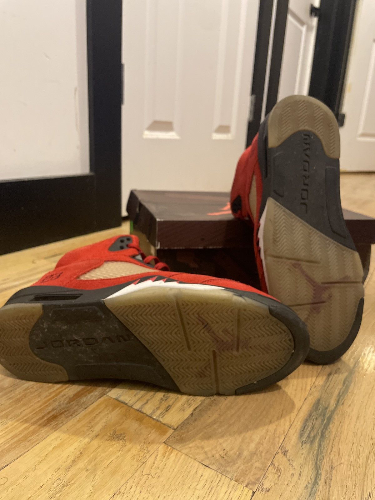 Jordan Brand Raging bull 5s Size US 12 / EU 45 - 4 Thumbnail