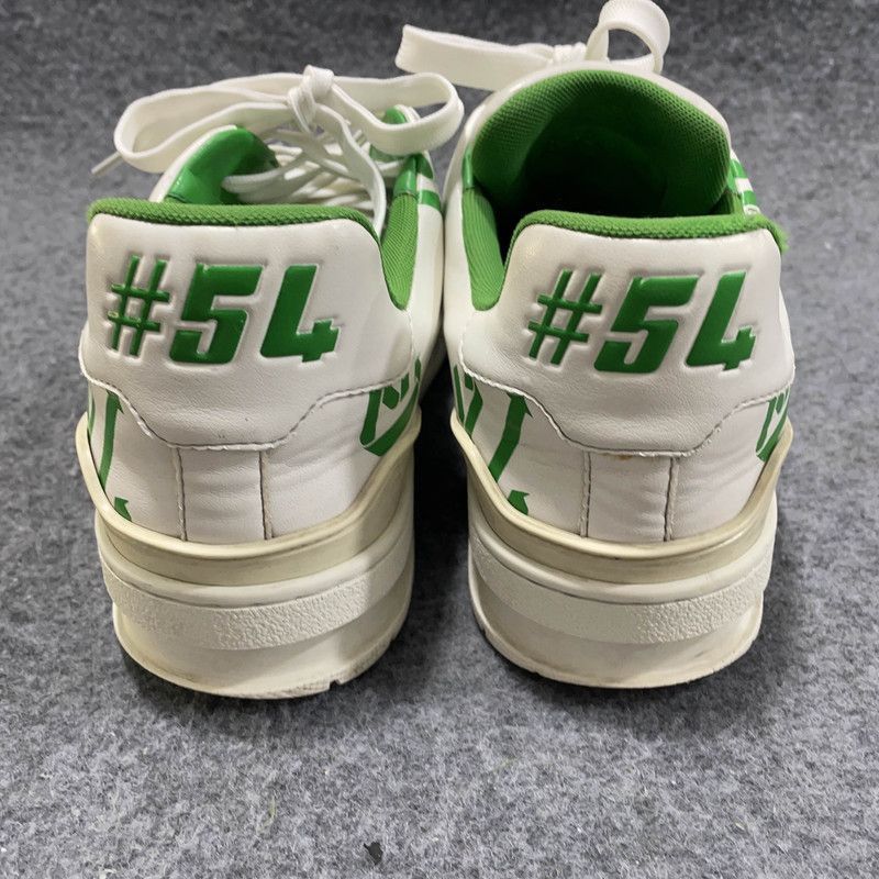 Louis Vuitton Louis Vuitton Casual Sneakers in White and Green - Size US 7.5 / EU 40-41 - 1 Thumbnail