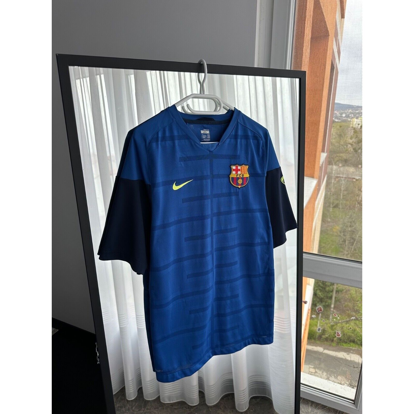 Nike VTG Nike Barcelona Football Training Jersey 2009/10 Size US M / EU 48-50 / 2 - 1 Thumbnail