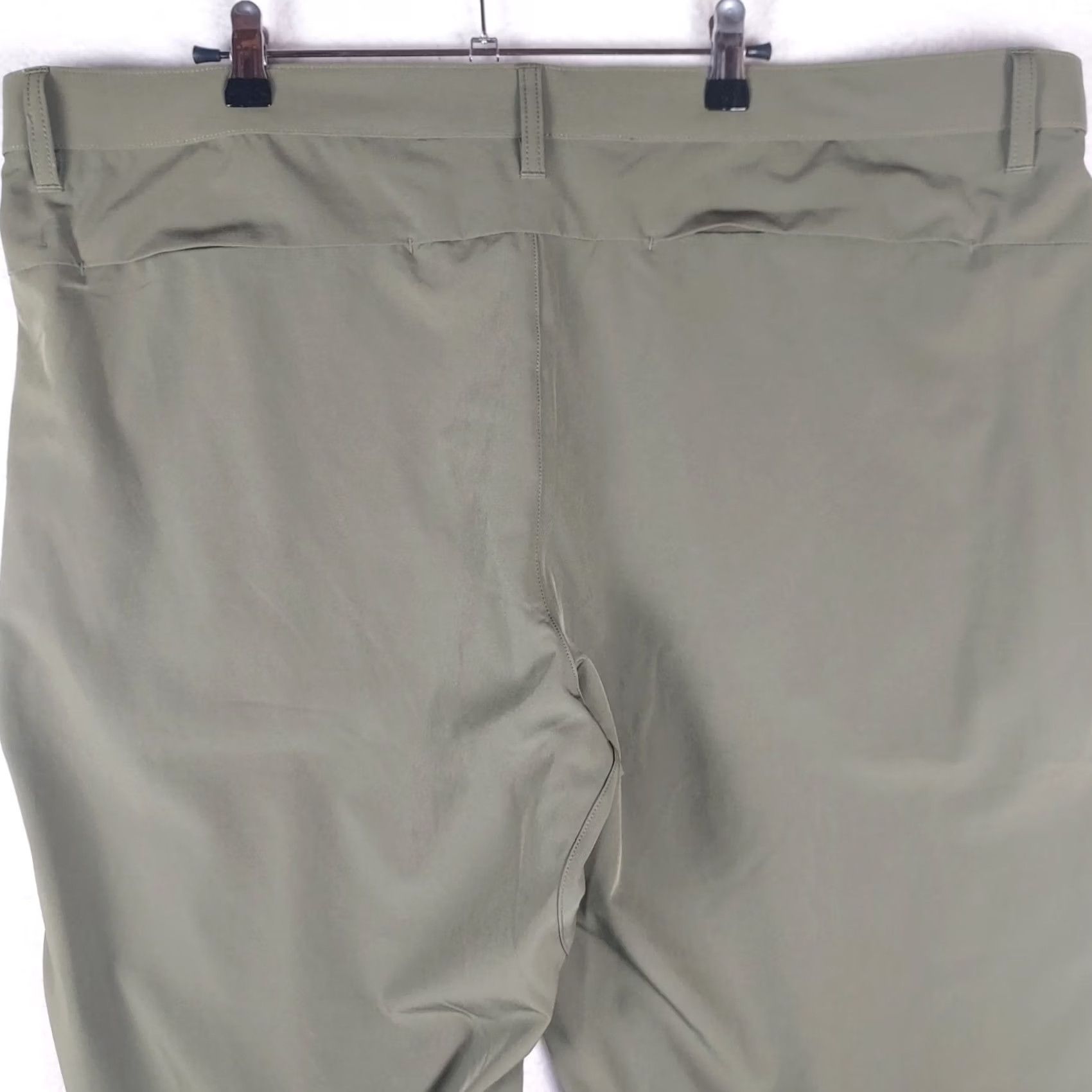 Fabletics Fabletics Pants Mens 42x32 Olive Performance Stretch Casual Athletic Size US 42 / EU 58 - 6 Thumbnail