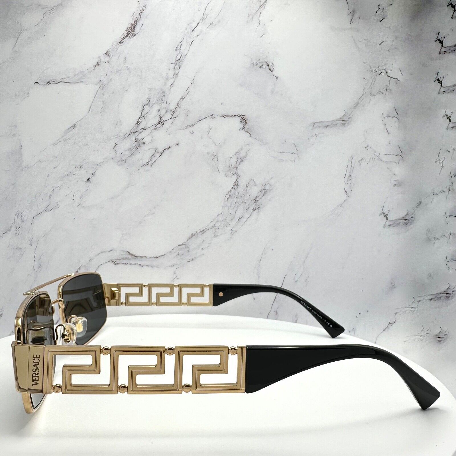 Versace Versace Sunglasses Gold Rectangle Metal Logo Black Retro Size ONE SIZE - 17 Thumbnail