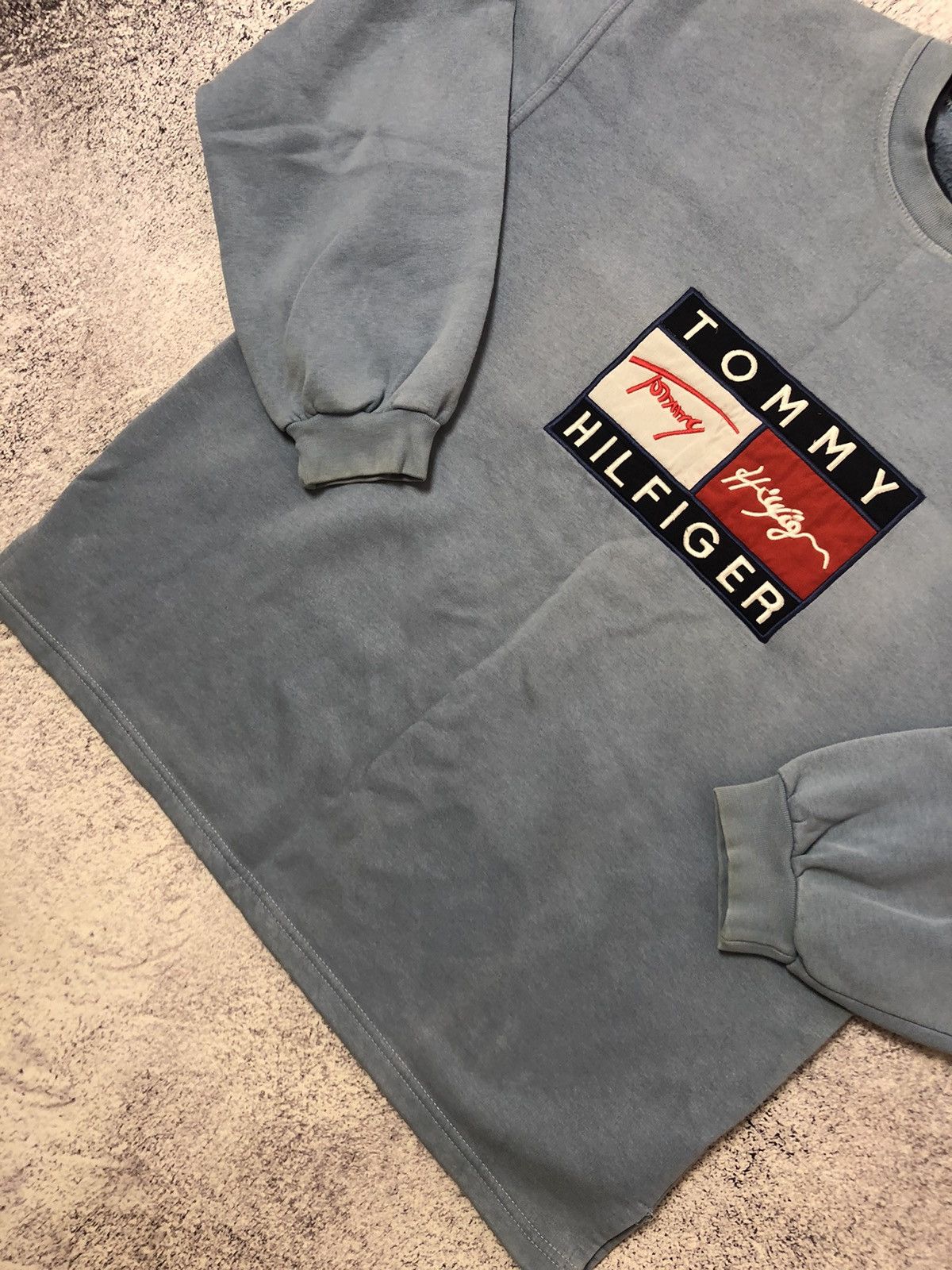 Tommy Hilfiger × Vintage Vintage sweater Tommy Hilfiger big logo sport y2k Size US XXL / EU 58 / 5 - 4 Thumbnail