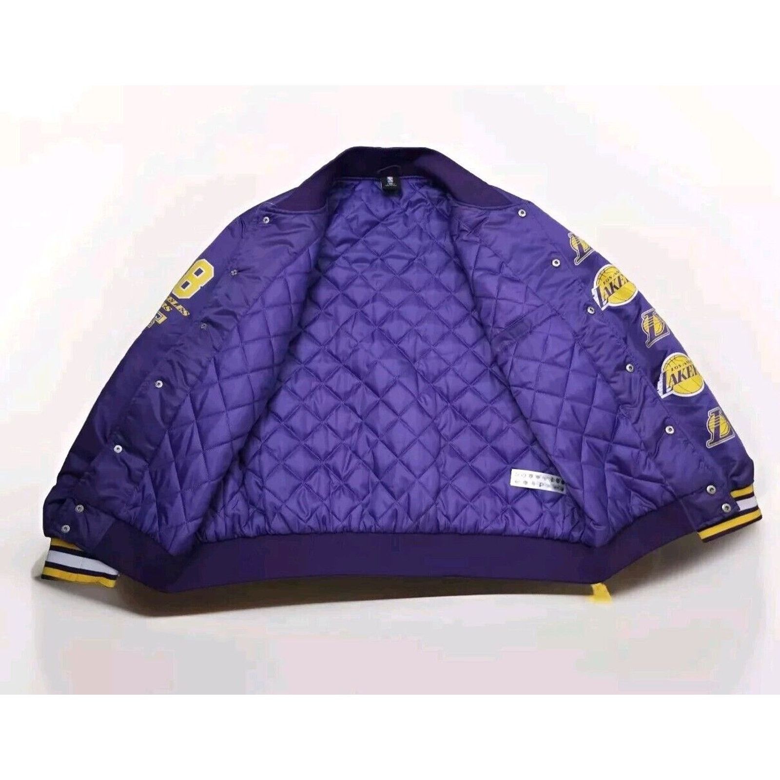 NBA VTG 90s NBA LA LAKERS Los Angeles West 48 SATIN BOMBER Size US L / EU 52-54 / 3 - 7 Thumbnail