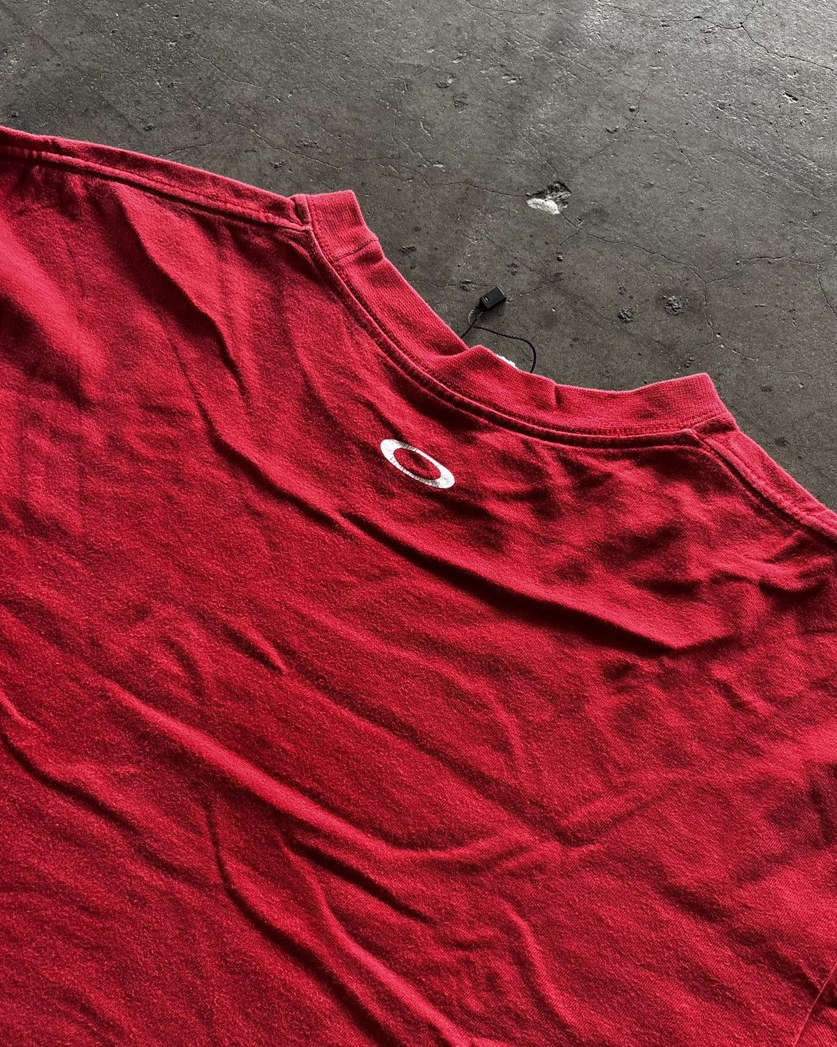 Oakley Oakley Small Logo Faded Red Shirt Size US L / EU 52-54 / 3 - 5 Thumbnail