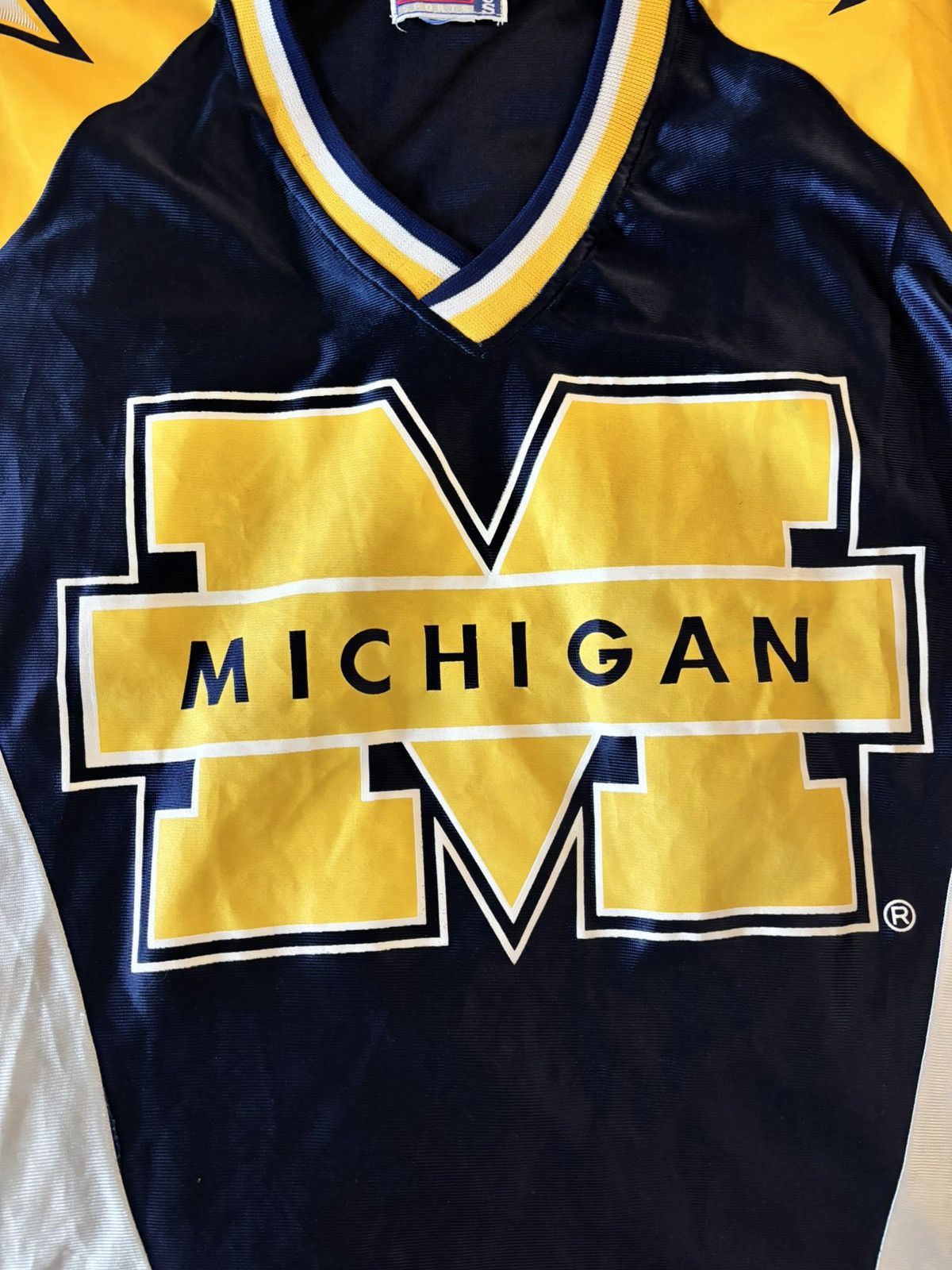 Other Vintage University of Michigan V-Neck Team Sports Jersey Size US L / EU 52-54 / 3 - 4 Thumbnail