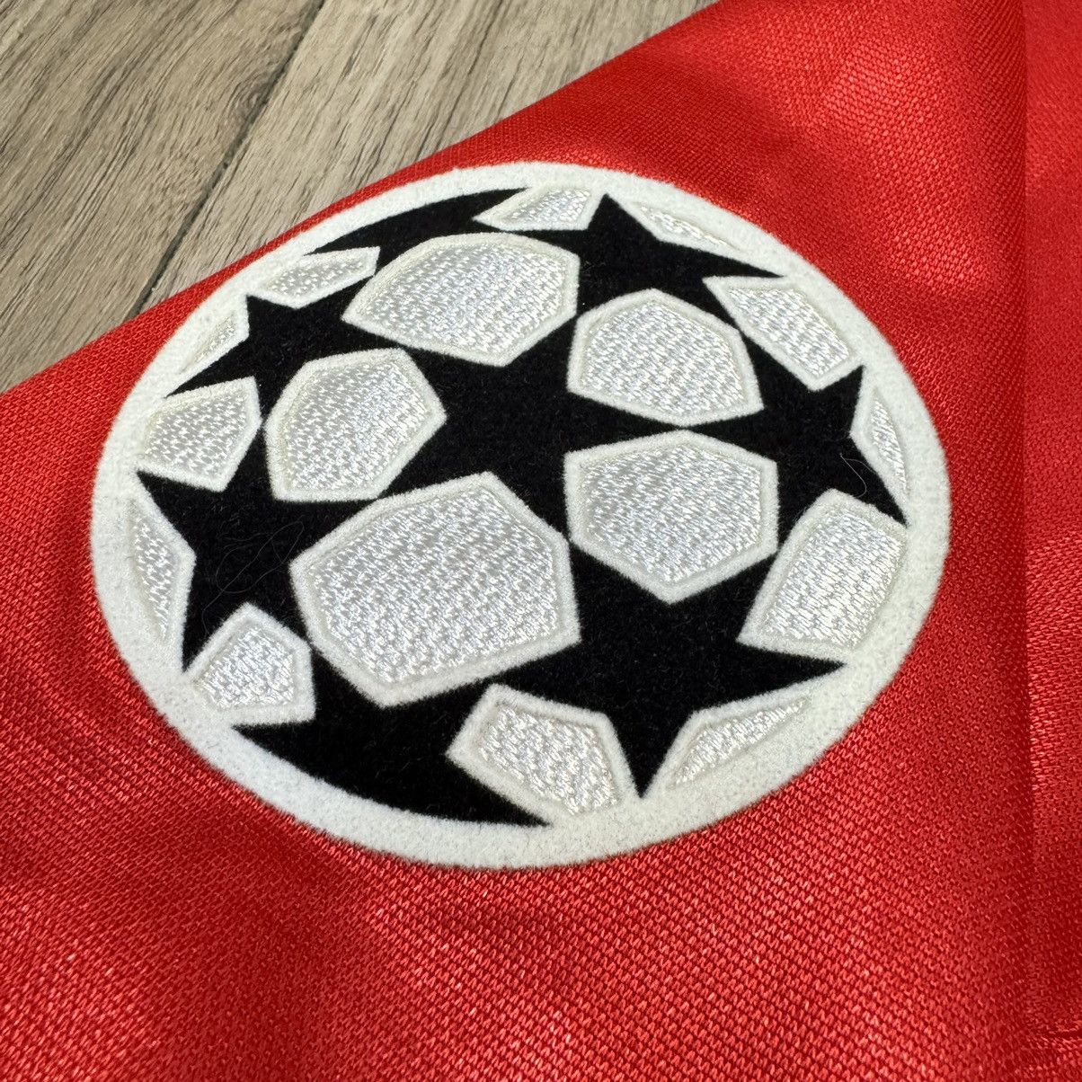 Umbro manchester united 99/00 champions league home shirt #9 Cole Size US M / EU 48-50 / 2 - 10 Thumbnail