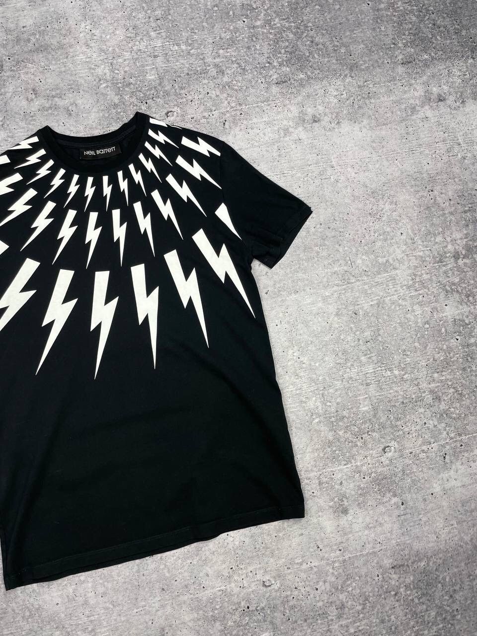 Neil Barrett Vintage Neil Barrett Black Slim Fit Big Logo Shirt Tee Y2K Size US S / EU 44-46 / 1 - 2 Thumbnail