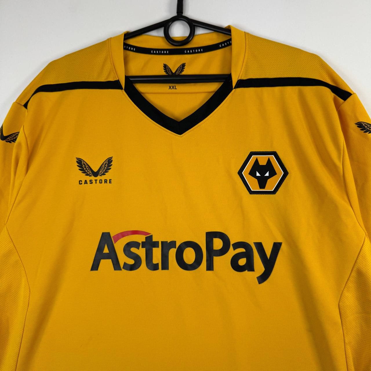 Castore Castore Wolverhampton Wanderers Home 2022/23 Shirt Size XXL Size US XXL / EU 58 / 5 - 2 Thumbnail