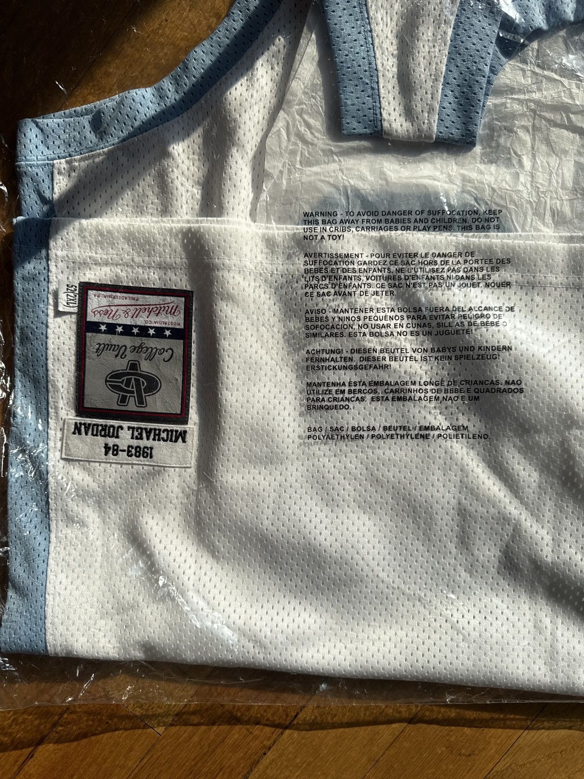Mitchell & Ness Mitchell & Ness Authentic 1983-84 UNC Jordan Jersey Size US XXL / EU 58 / 5 - 4 Thumbnail
