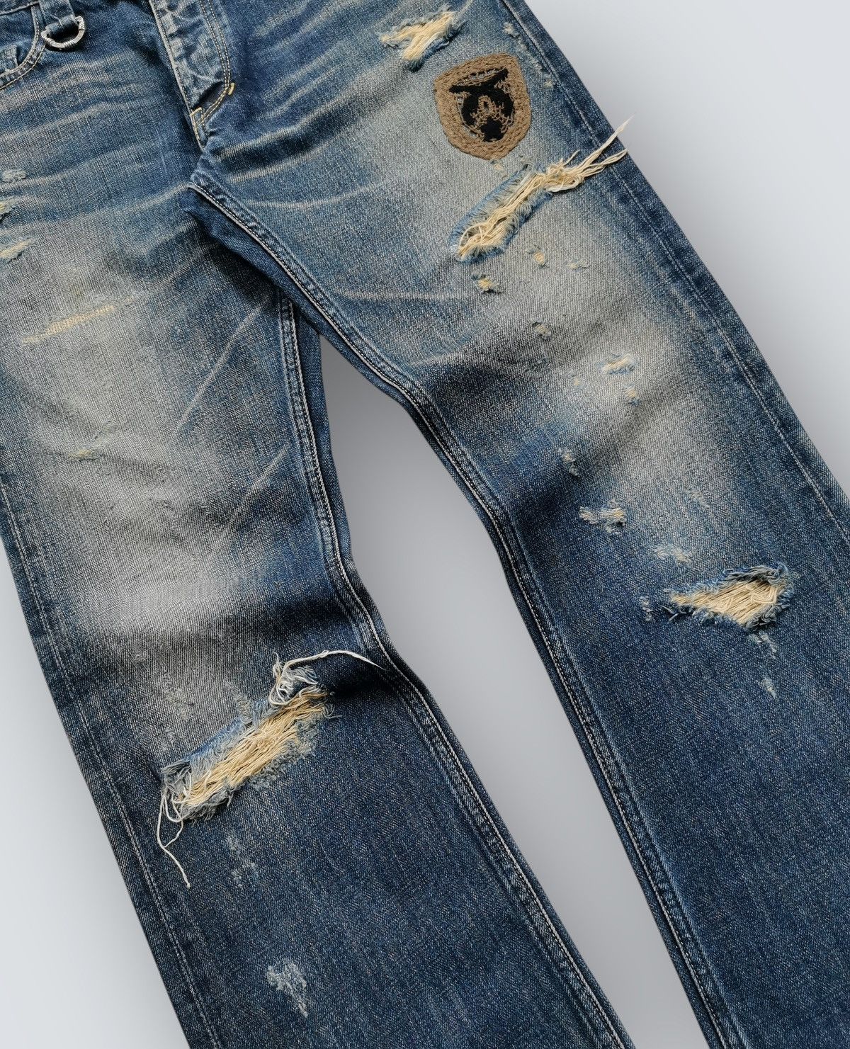 Mastermind Japan Mastermind Roarguns Roar Cross Guns Distressed Denim Jeans Size US 32 / EU 48 - 2 Thumbnail