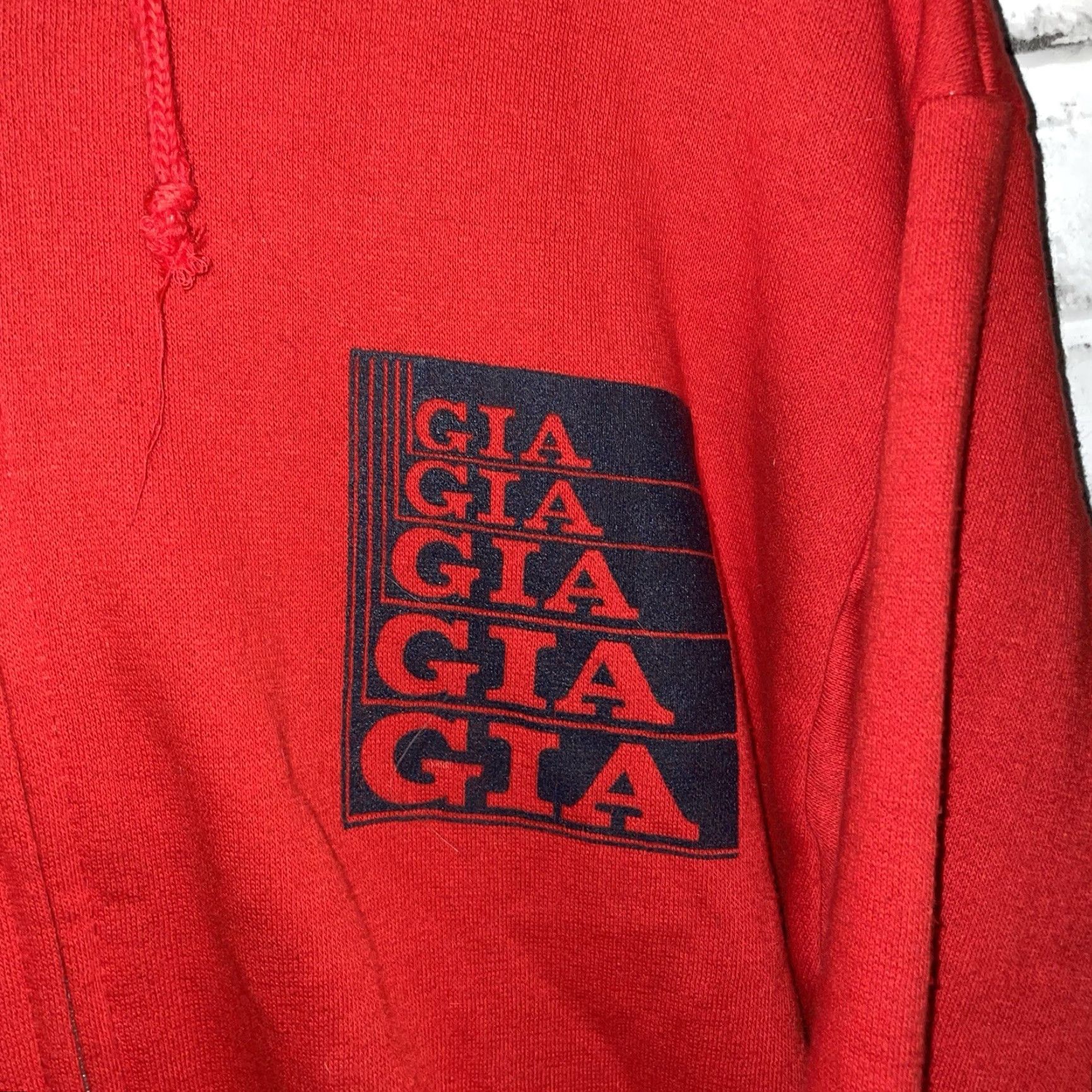 Vintage VINTAGE GIA Full Zip Hoodie Unisex Size S Red Drawstring Zip-up Hoodie Unisex Adults Mens Womens Size US S / EU 44-46 / 1 - 4 Thumbnail