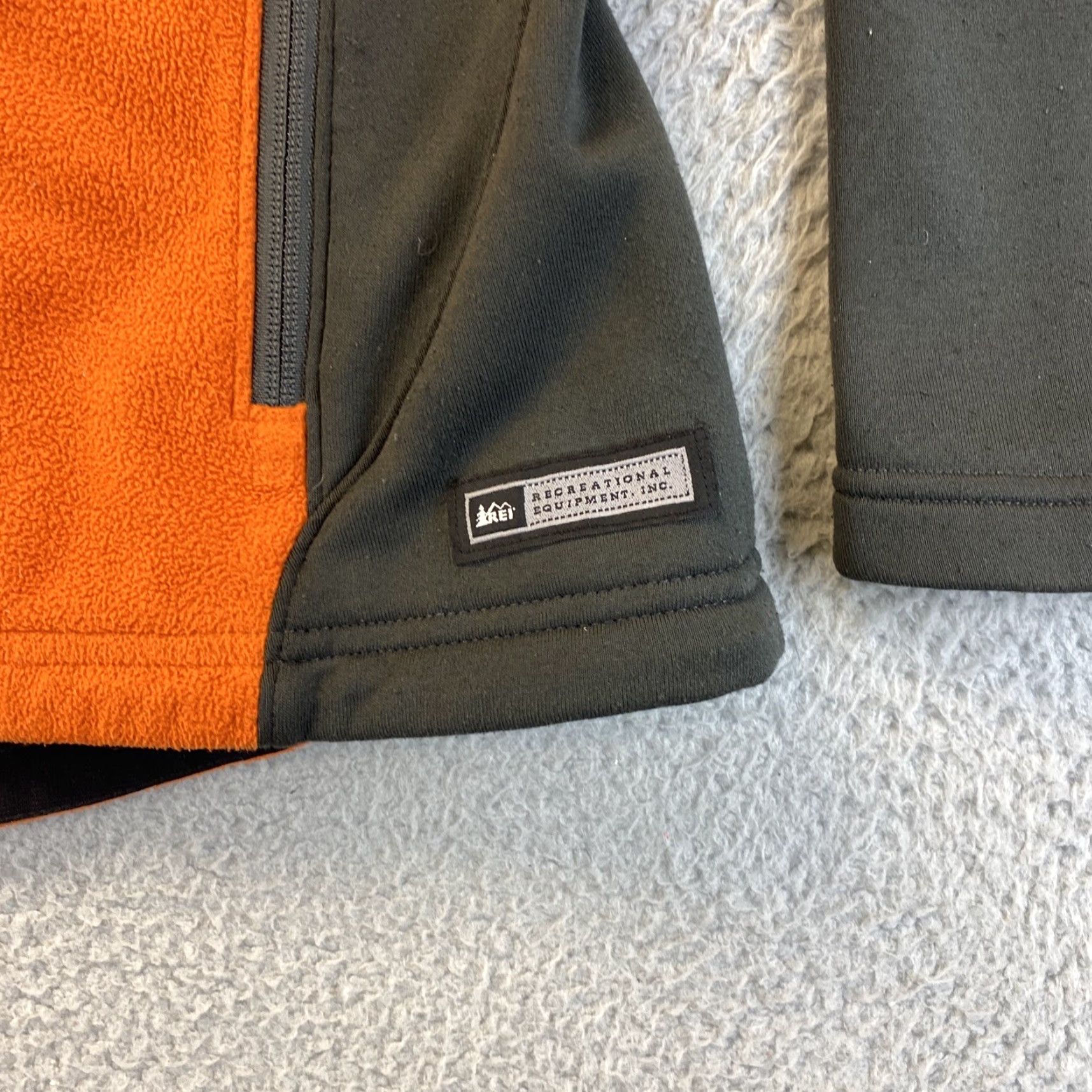 Vintage REI Full Zip Fleece Jacket Women's Medium Orange Pockets Zipper Logo Black / 72-28 Size M / US 6-8 / IT 42-44 - 2 Thumbnail