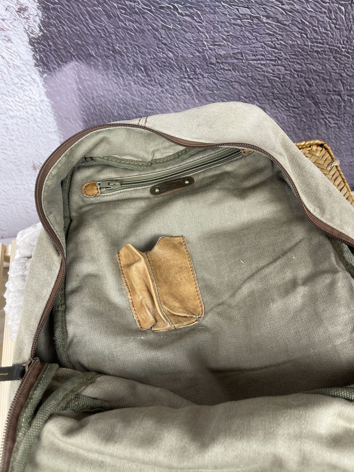 Vintage Vintage Avant Garde lyiami cotton leather backpack military Size ONE SIZE - 16 Thumbnail