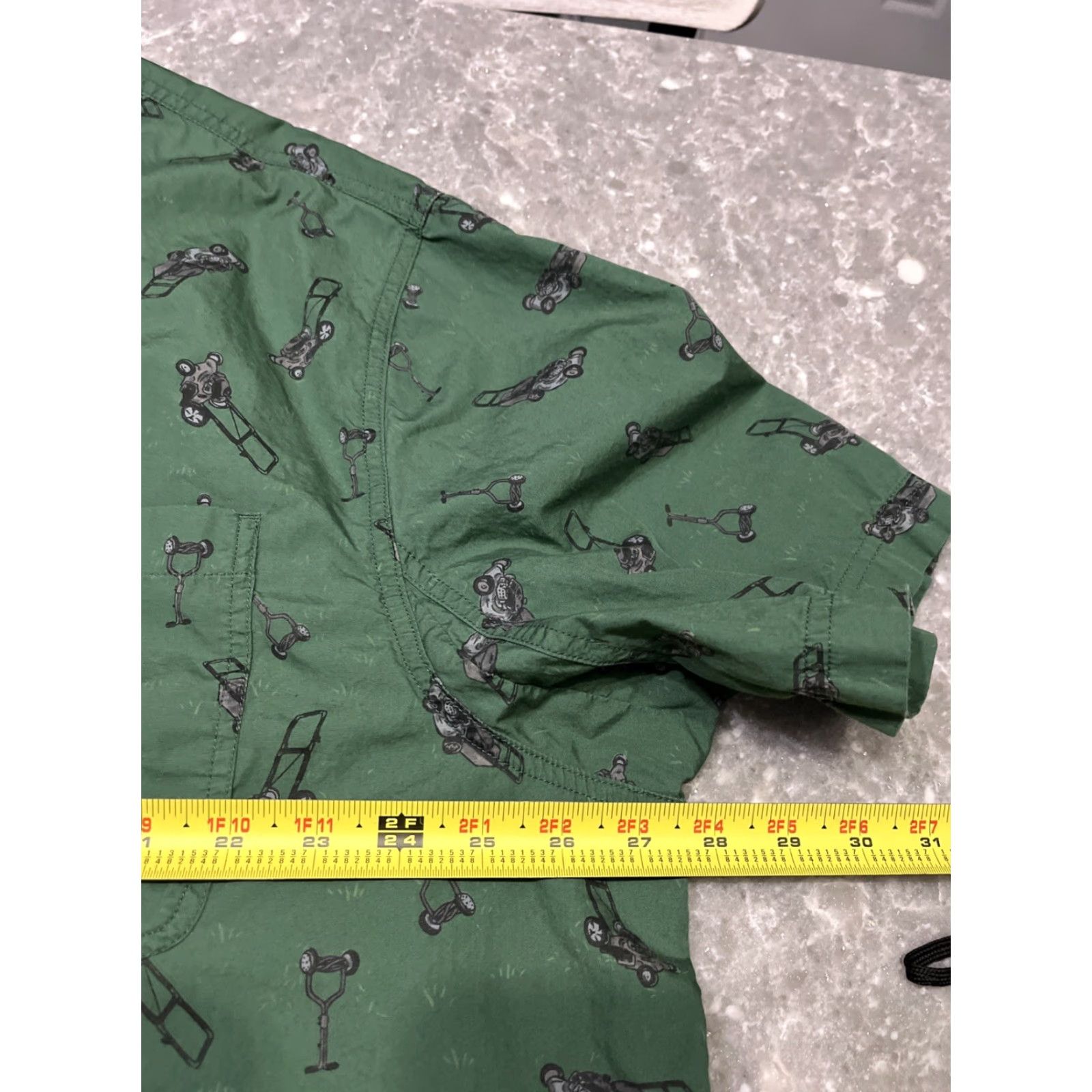 Duluth Trading Company Duluth Trading Untucked Shirt Mens 2Xl Tall Relaxed S/S Lawn Mower Print Cotton Size US XXL / EU 58 / 5 - 3 Thumbnail