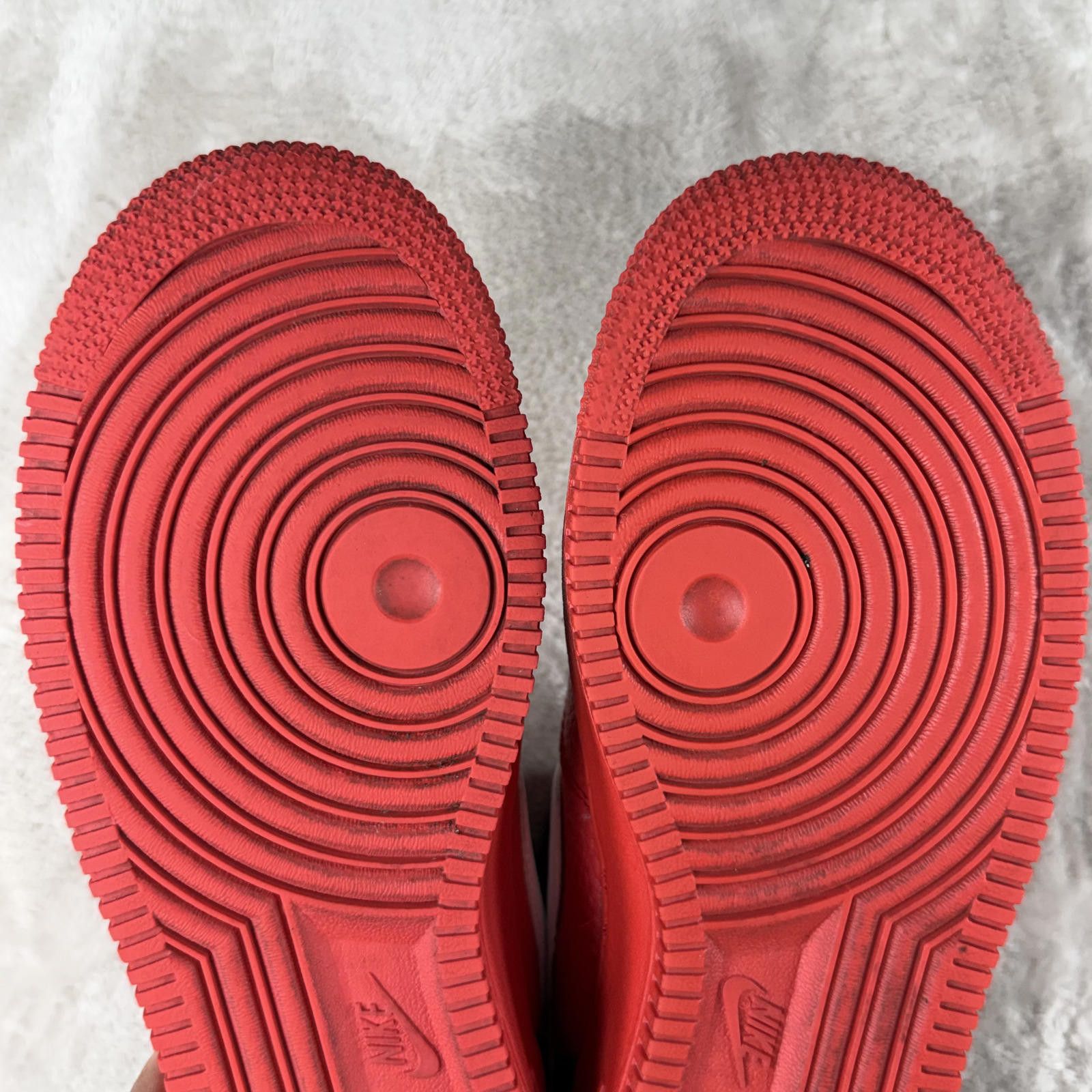 Nike Nike Shoes 7Y Red Air Force 1 Mid AV3803-600 Size US 7 / IT 37 - 9 Thumbnail