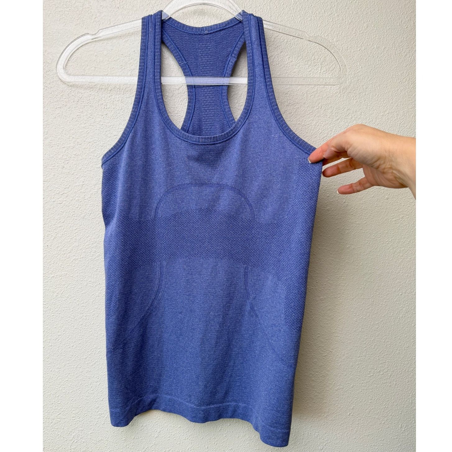 Lululemon Lululemon Swiftly Tech Racerback Tank Top Blue Seamless 4 Size S / US 4 / IT 40 - 2 Thumbnail