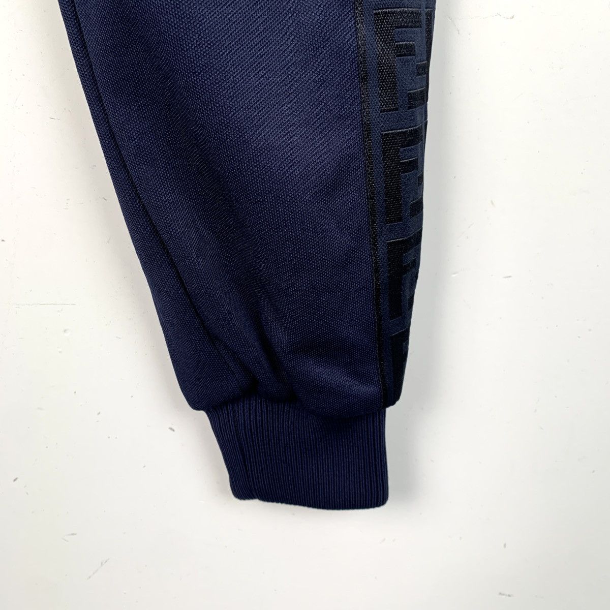 Fendi Fendi Navy Side Logo Letter Cuffed Casual Pants K26WX Size 26" / US 2 / IT 38 - 4 Thumbnail