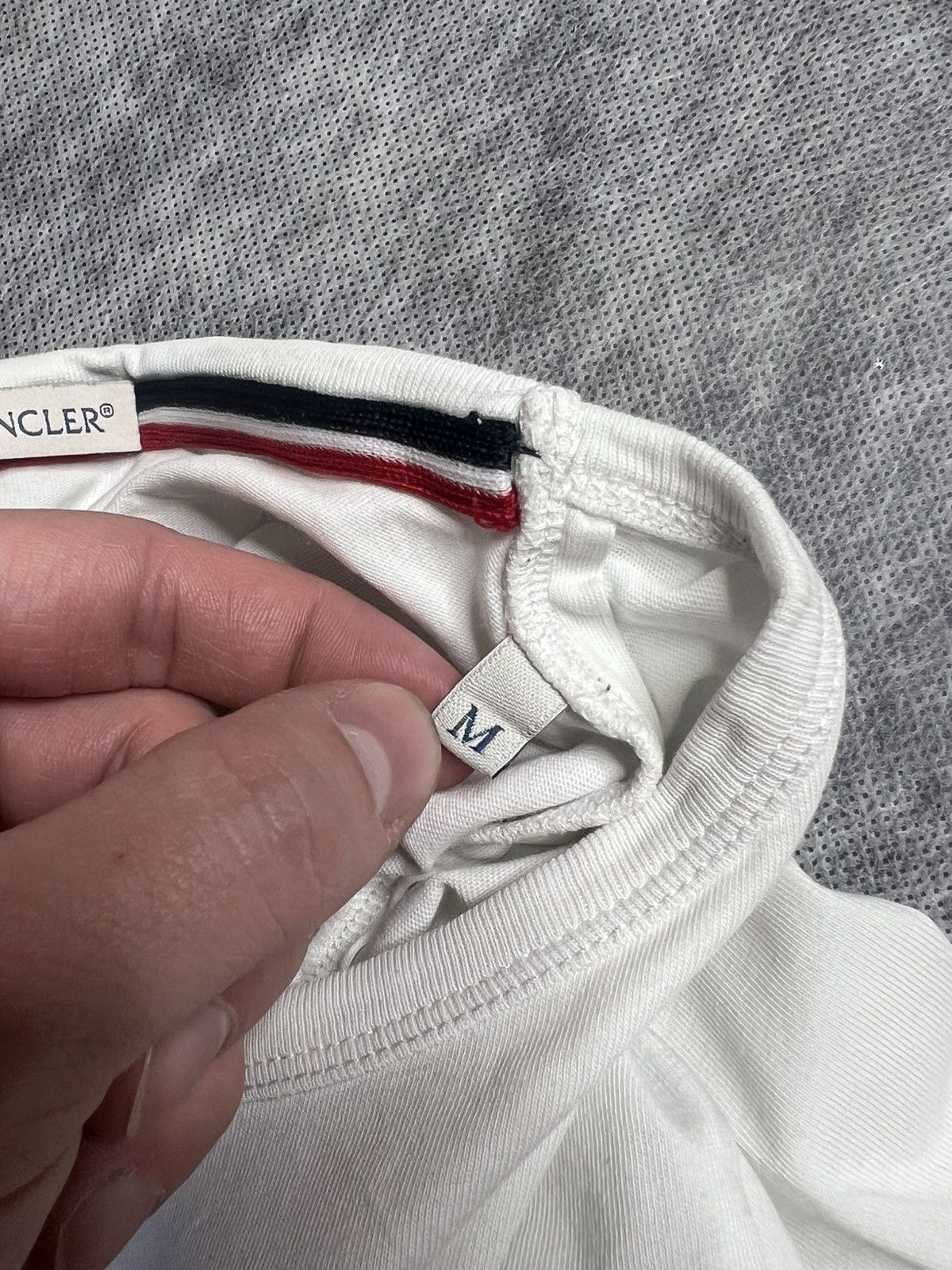 Moncler Vintage Moncler White Tee Shirt Size US M / EU 48-50 / 2 - 9 Thumbnail