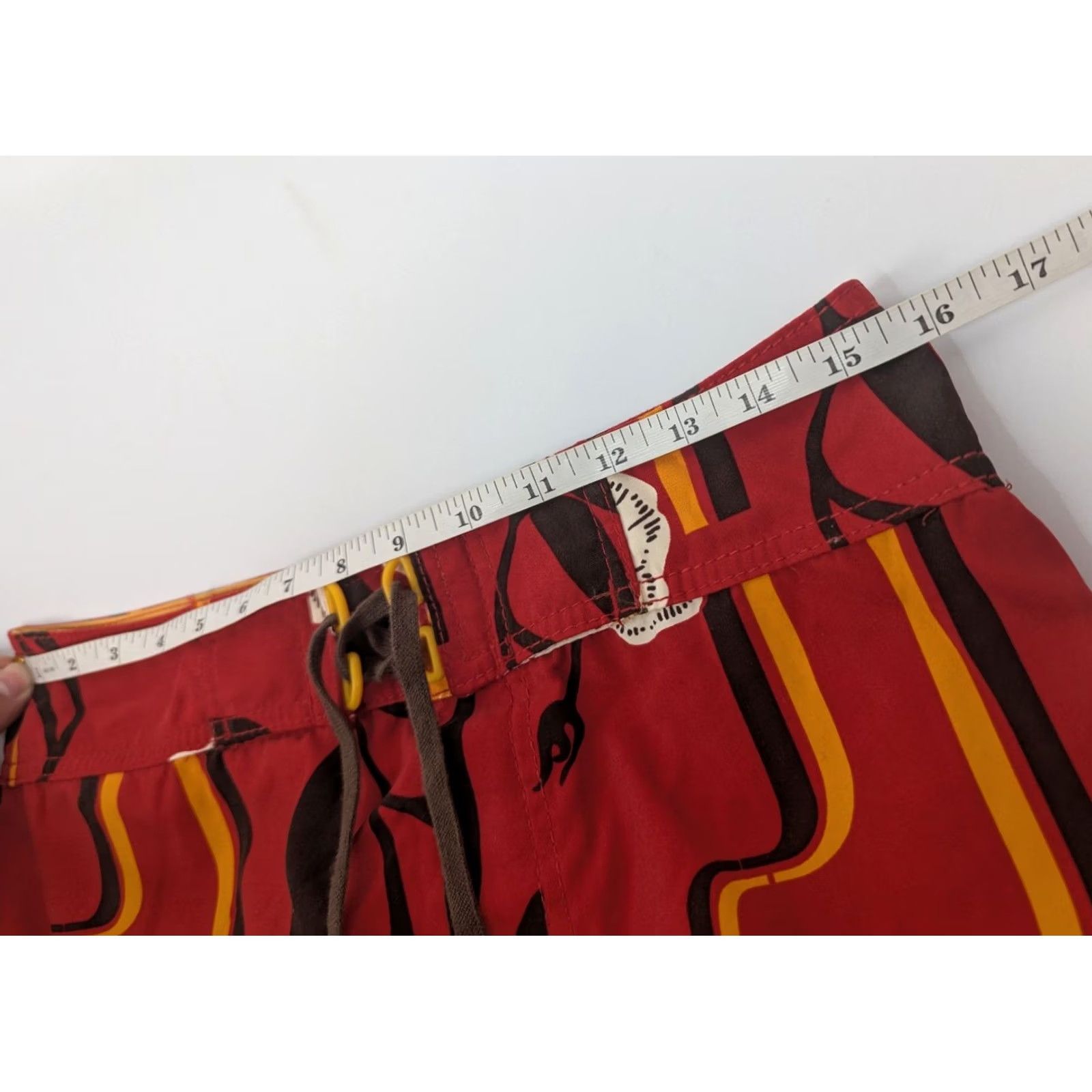 Billabong Vintage Billabong Shorts Men 32 Red Orange Hibiscus Floral Board Shorts Size US 32 / EU 48 - 7 Thumbnail