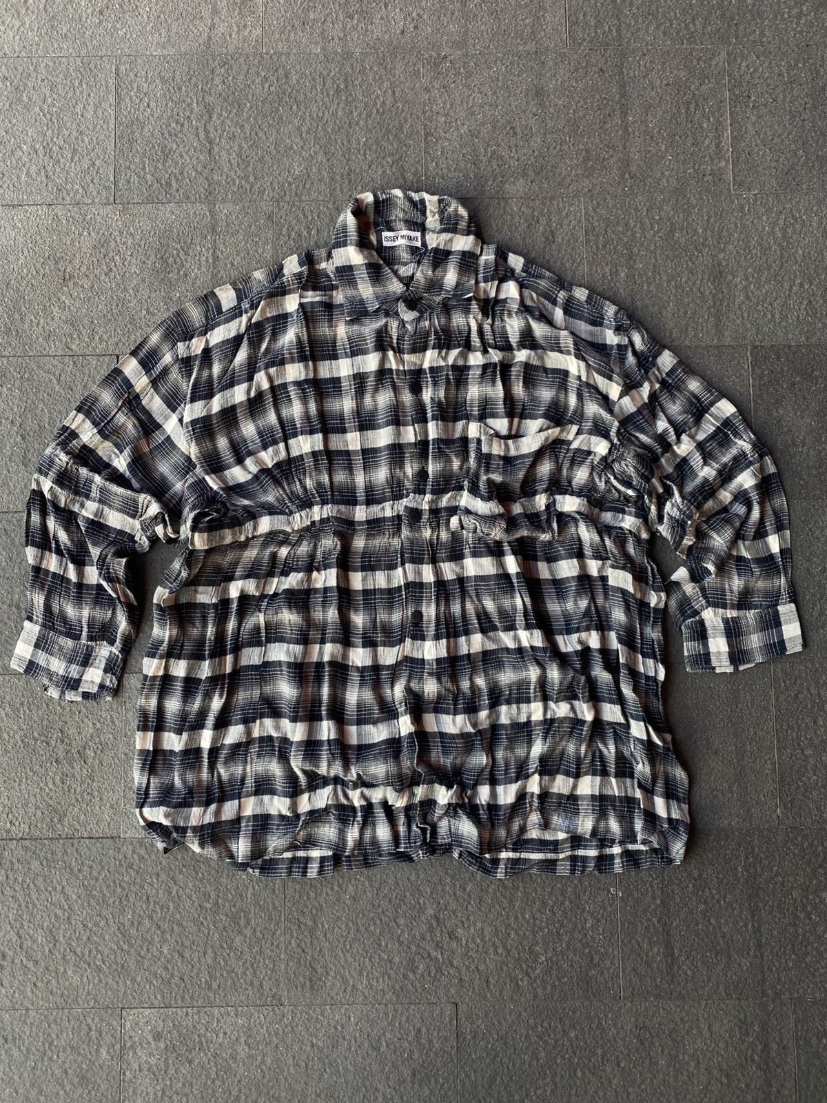 Issey Miyake 💸BINDING OFFER💸 ISSEY MIYAKE PLEATED PLAID UNIQUE FLANNEL Size US XL / EU 56 / 4 - 1 Thumbnail