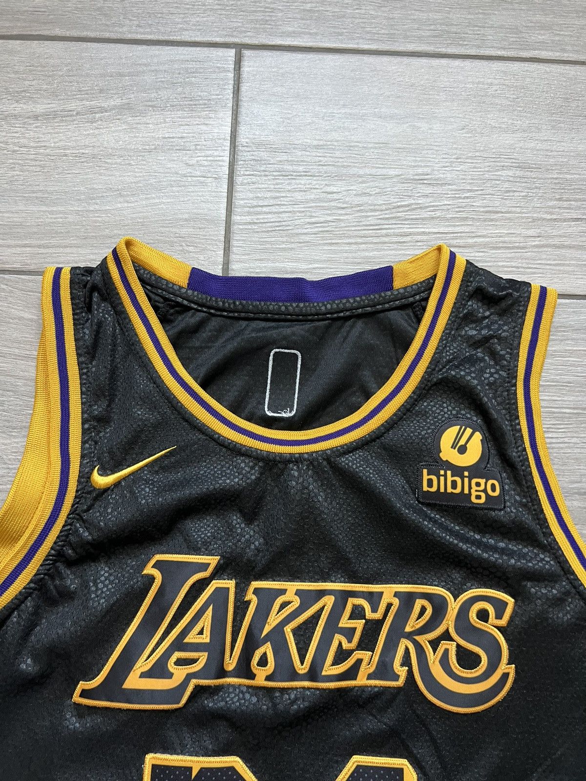 NBA LA LAKERS KOBE BRYANT BLACK BLACK CITY EDITION JERSEY Size US S / EU 44-46 / 1 - 6 Thumbnail