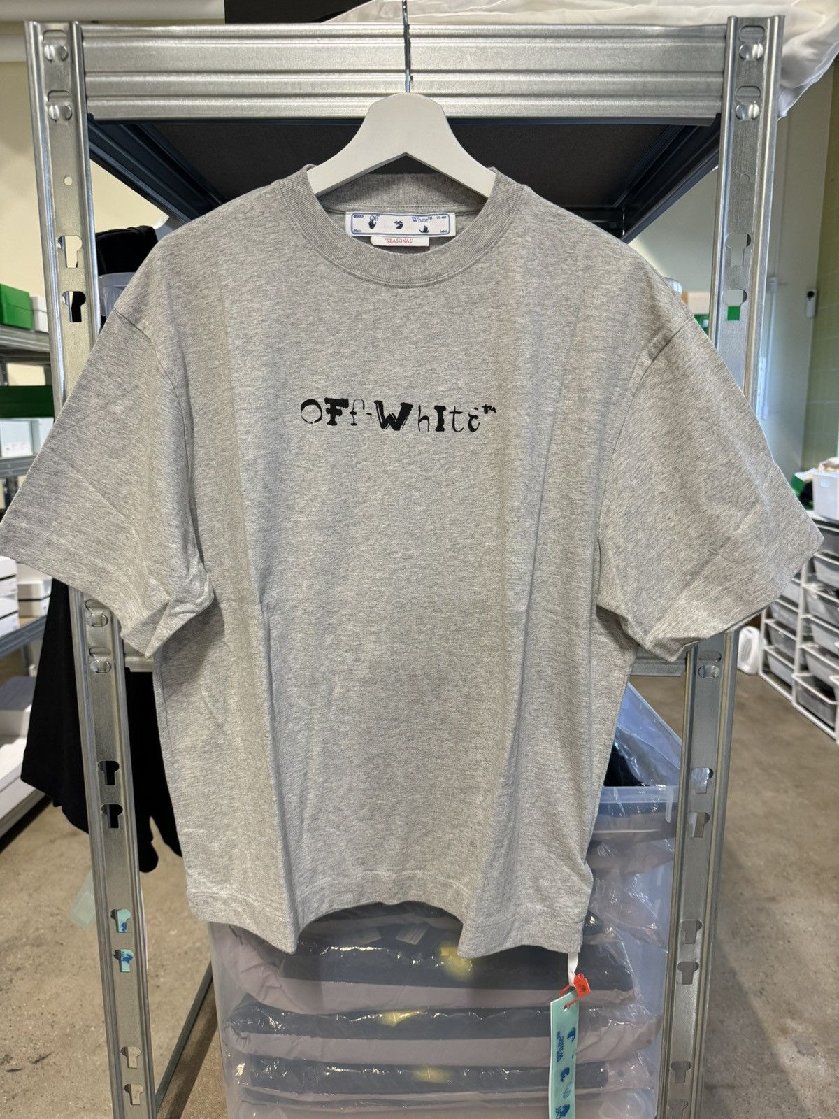 Off-White Off-White Faces T-shirt NEW 500$ retail Size US L / EU 52-54 / 3 - 1 Thumbnail