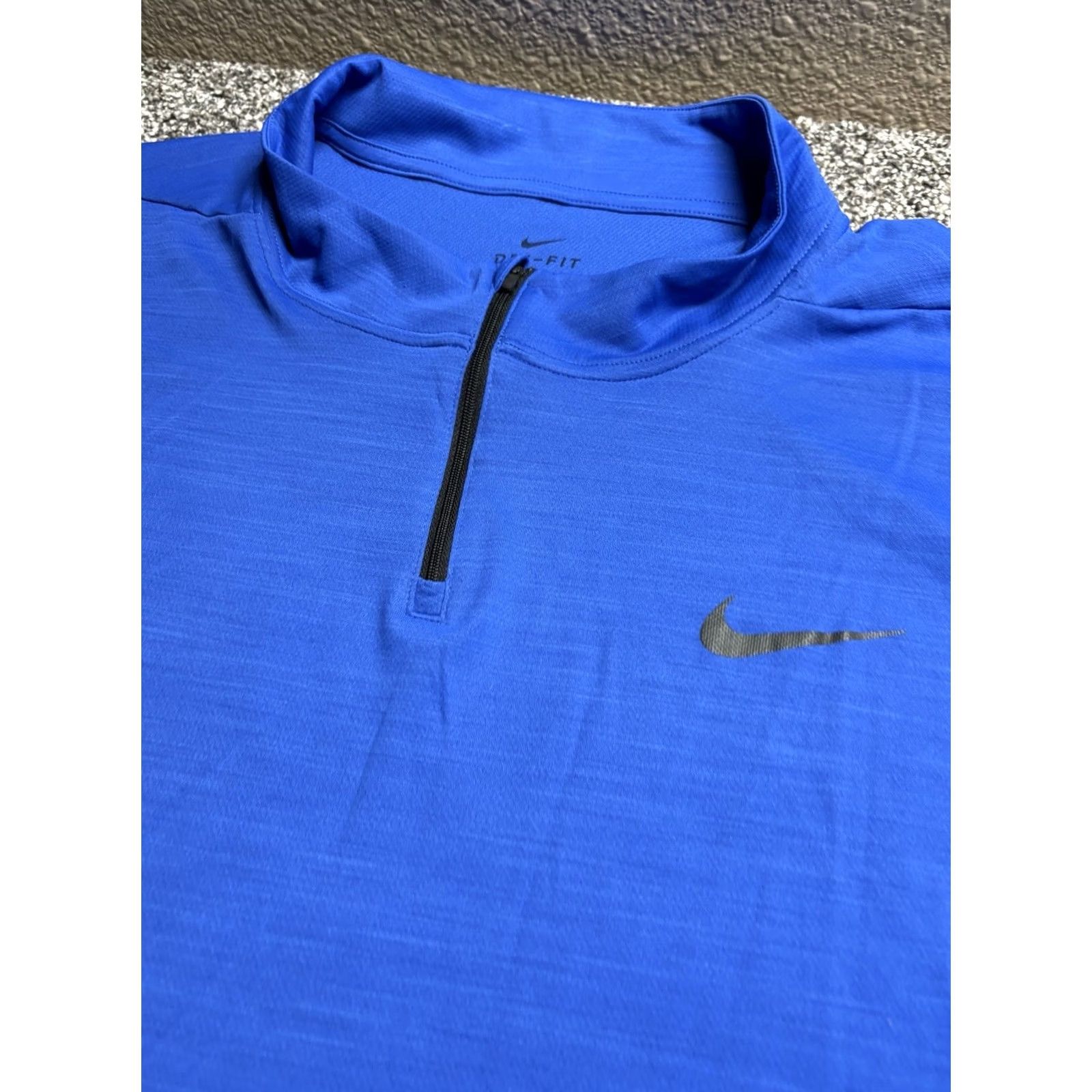 Nike VINTAGE Nike 1/4 Zip Mens 4XL Blue Lightweight Pullover Long Sleeve AR3716 Size US XXL / EU 58 / 5 - 3 Thumbnail