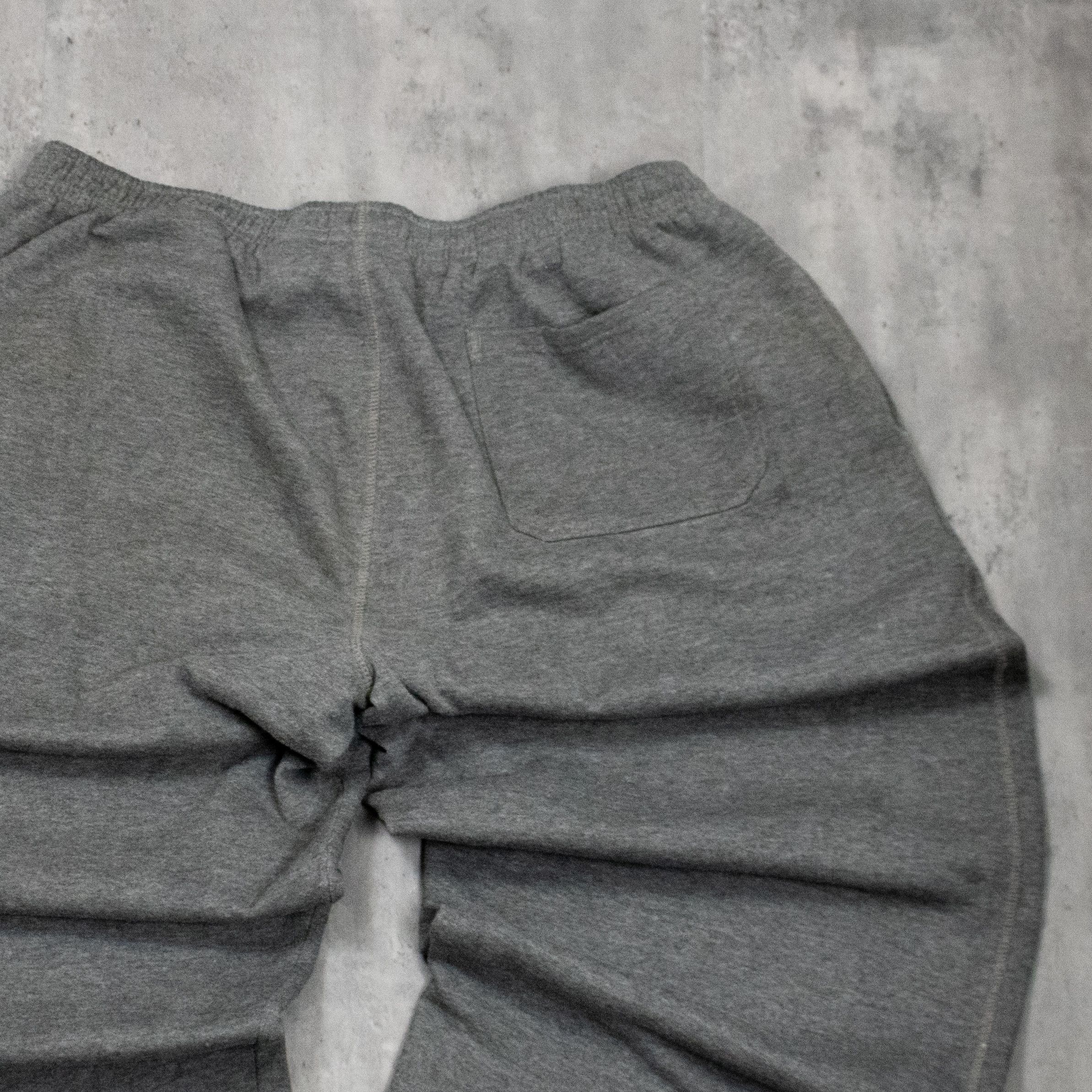 Athletic Works Y2K 00's Grey Baggy Fit Wide Legged Thrashed Sweatpant's Size US 34 / EU 50 - 13 Thumbnail