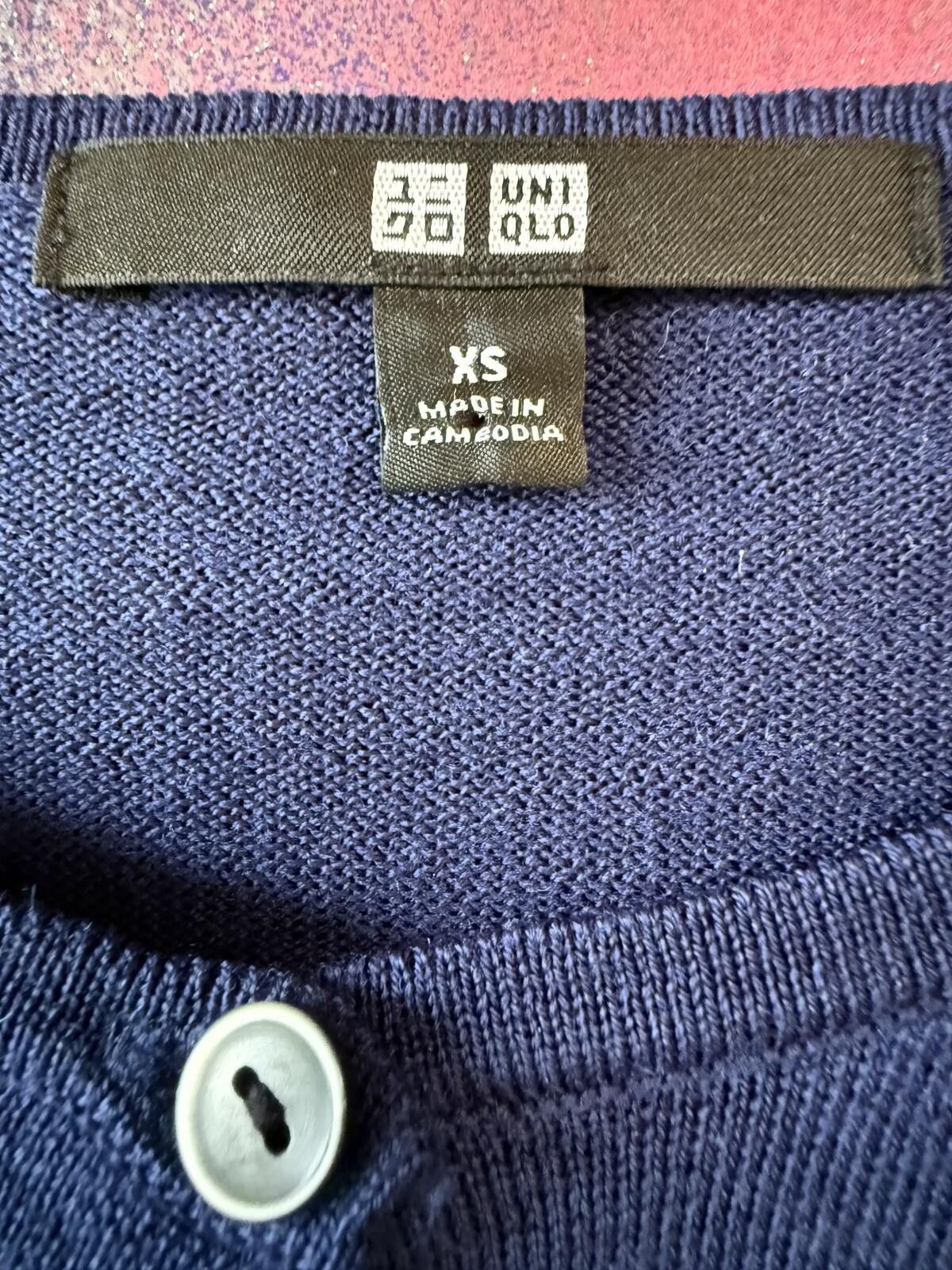 Other UNIQLO Navy Blue UV Protection Crew Neck Cardigan Size XS / US 0-2 / IT 36-38 - 2 Thumbnail