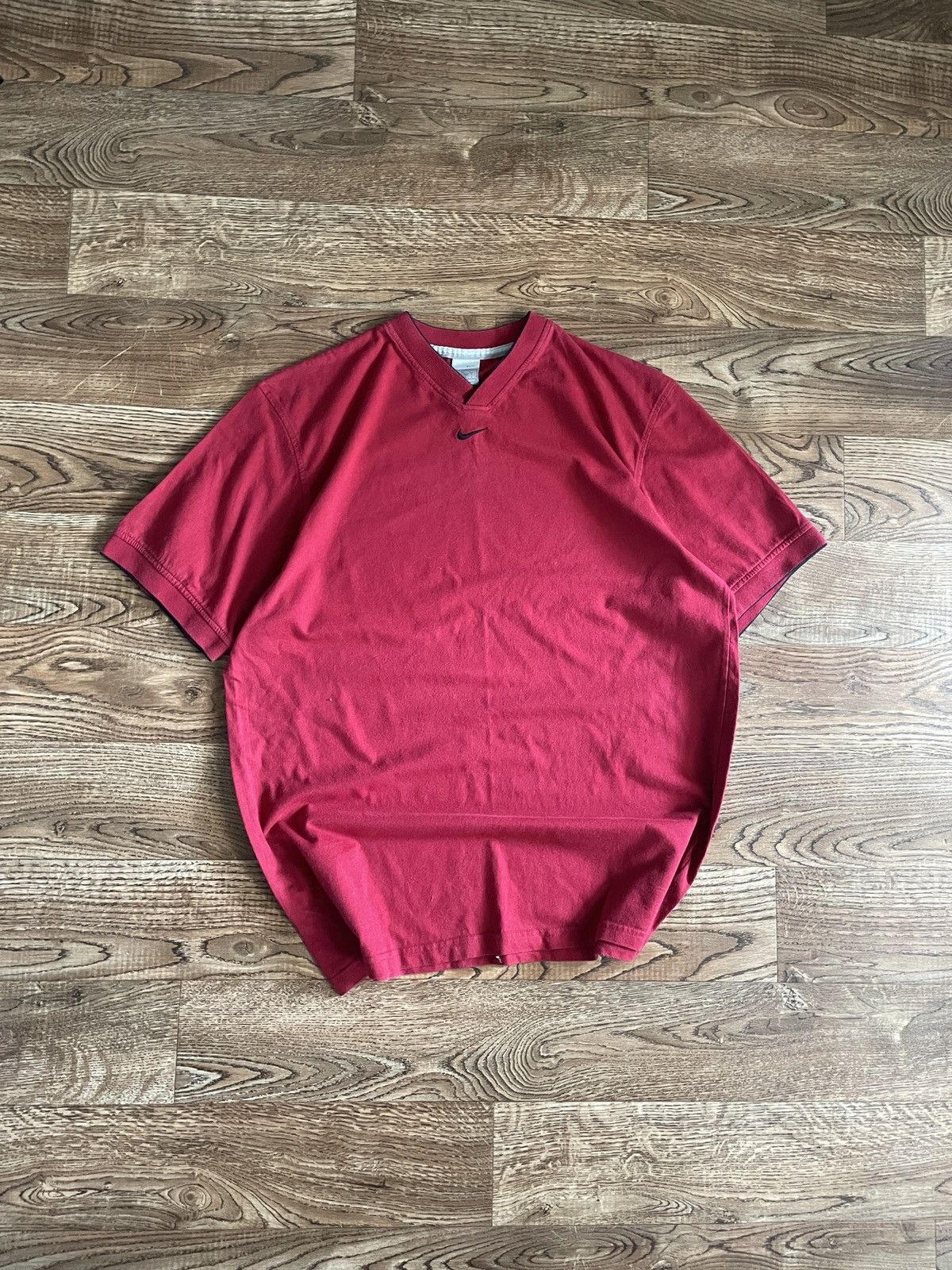 Nike × Vintage Vintage Nike Center Swoosh T-Shirt Y2K mini logo Size US XL / EU 56 / 4 - 1 Thumbnail