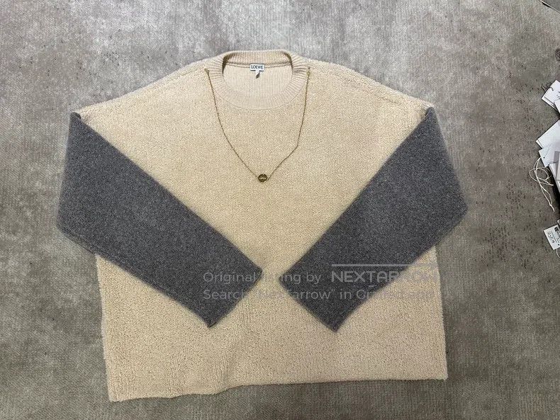 Loewe Loewe Gray and white colorblock knit sweater Size M / US 6-8 / IT 42-44 - 1 Thumbnail