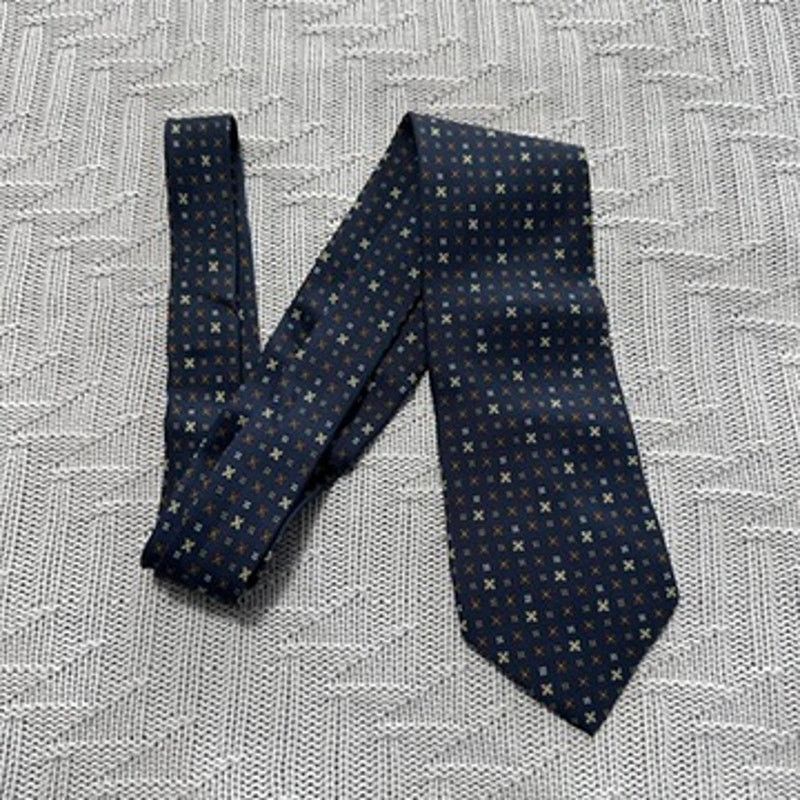 Barneys New York Barneys New York navy geometric silk tie Size ONE SIZE - 1 Thumbnail
