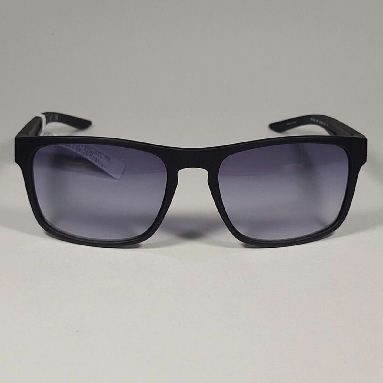 Guess Guess Rectangular GF0190 02W Sunglasses Matte Black frame Size ONE SIZE - 2 Thumbnail