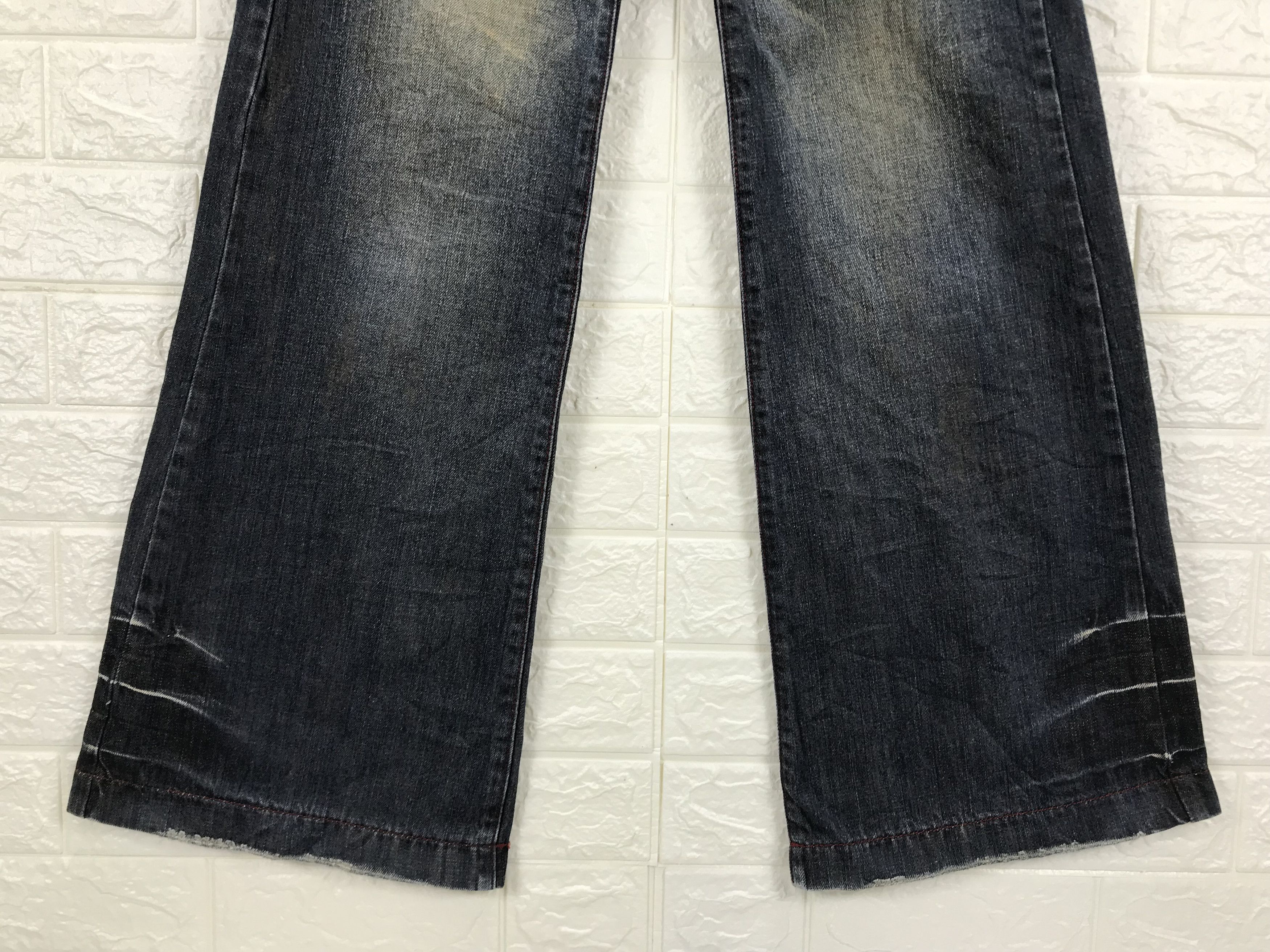 Japanese Brand Japanese Double Dazzle Multipocket Rusty Cargo Flare Jeans Size 30" / US 8 / IT 44 - 4 Thumbnail
