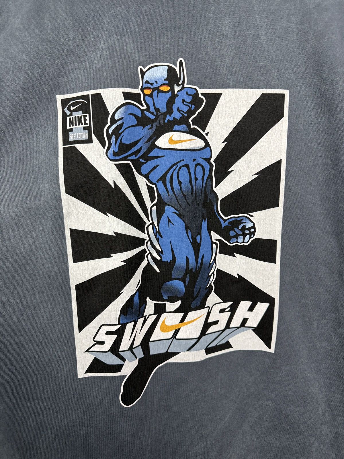 Nike 🇺🇸 Y2K Nike Swoosh Man Comics T-Shirt Rare Retro Size US M / EU 48-50 / 2 - 7 Thumbnail