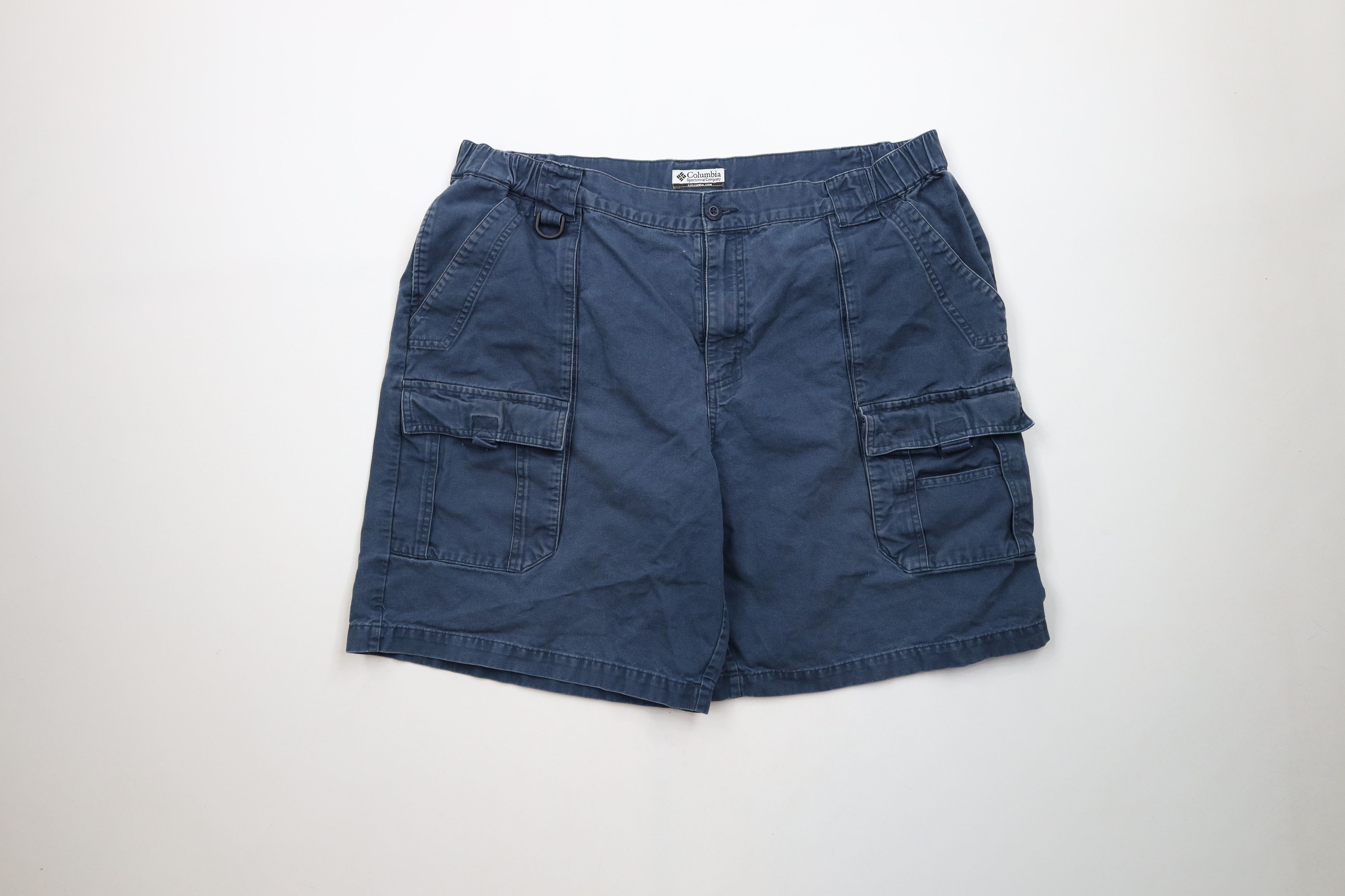 Columbia × Vintage Vintage Y2K Columbia Above Knee Canvas Cargo Shorts Cotton Size US 36 / EU 52 - 1 Thumbnail