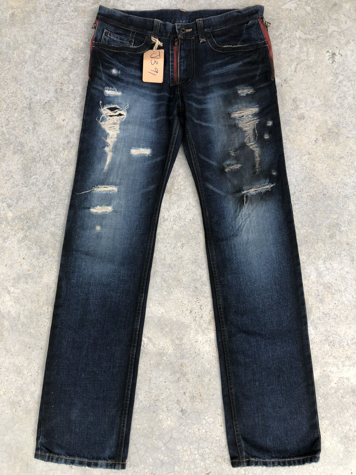 Le Grande Bleu (L.G.B.) Maniac Distressed Jeans Size US 33 - 1 Thumbnail