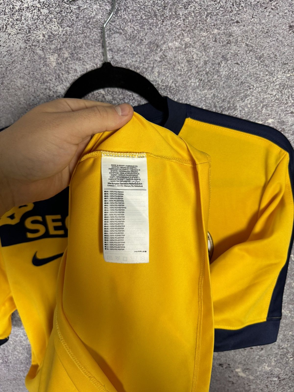 Nike × Vintage Vintage Hellas Verona 2016/17 Away Nike Soccer Jersey Size US M / EU 48-50 / 2 - 13 Thumbnail