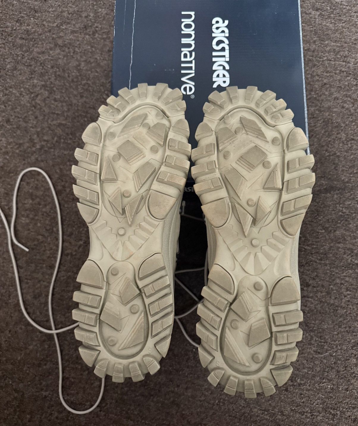 Asics × Nonnative Nonnative x Asics Size US 11 / EU 44 - 6 Thumbnail