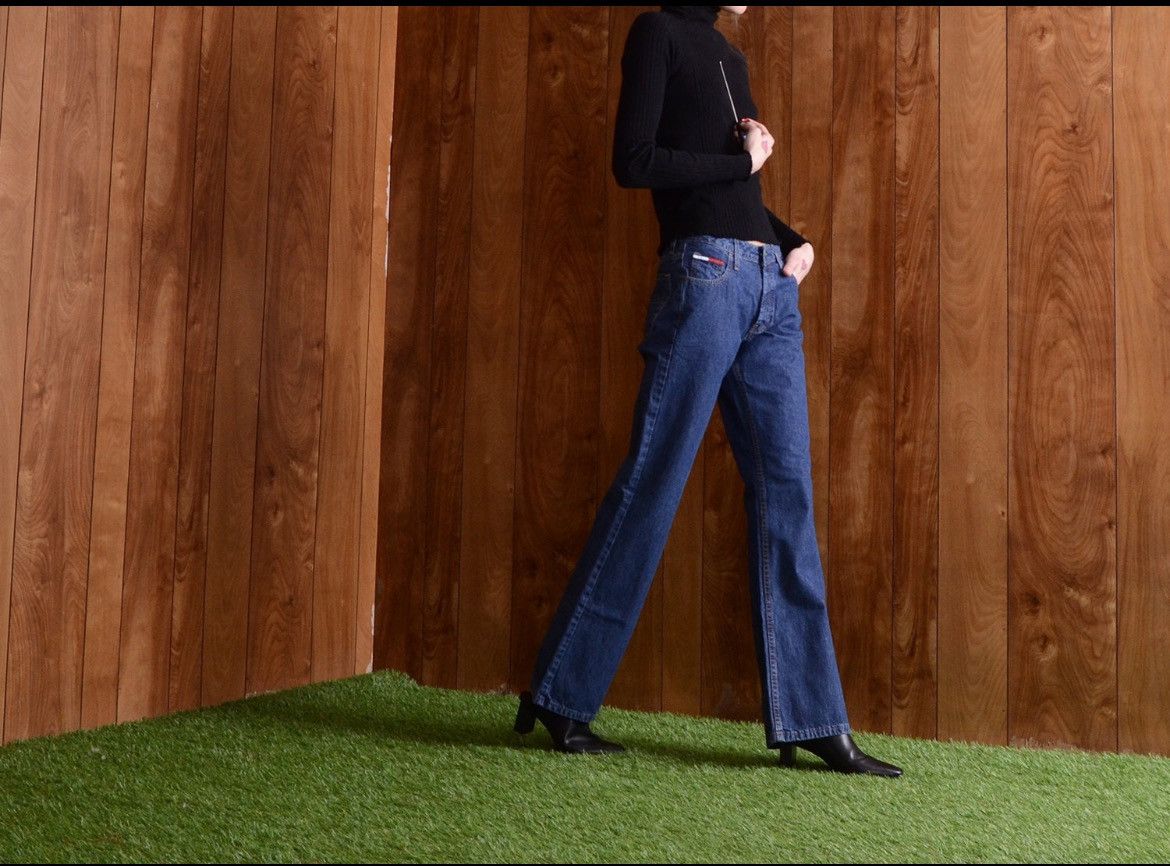 Tommy Hilfiger Vintage Low-rise Bootcut Size 27" / US 4 / IT 40 - 4 Thumbnail